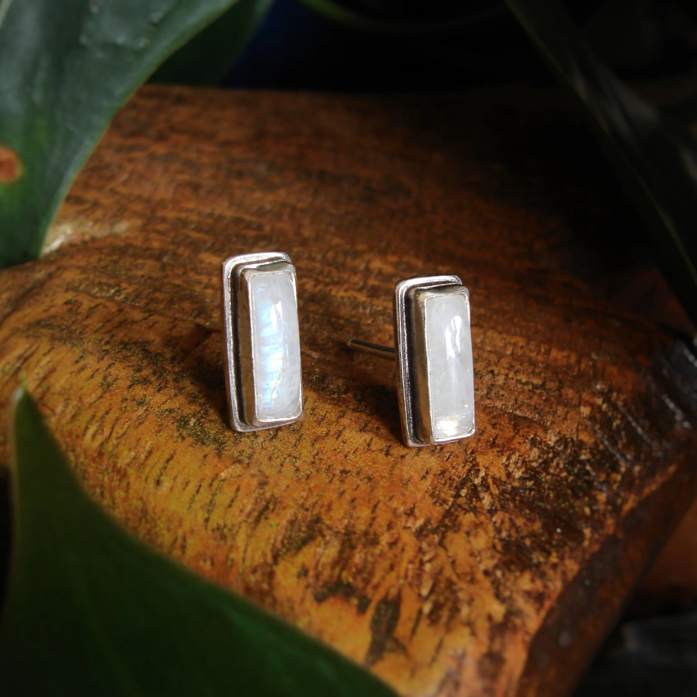 704B6A57-BF4F-44AA-937A-91E6908D8A59