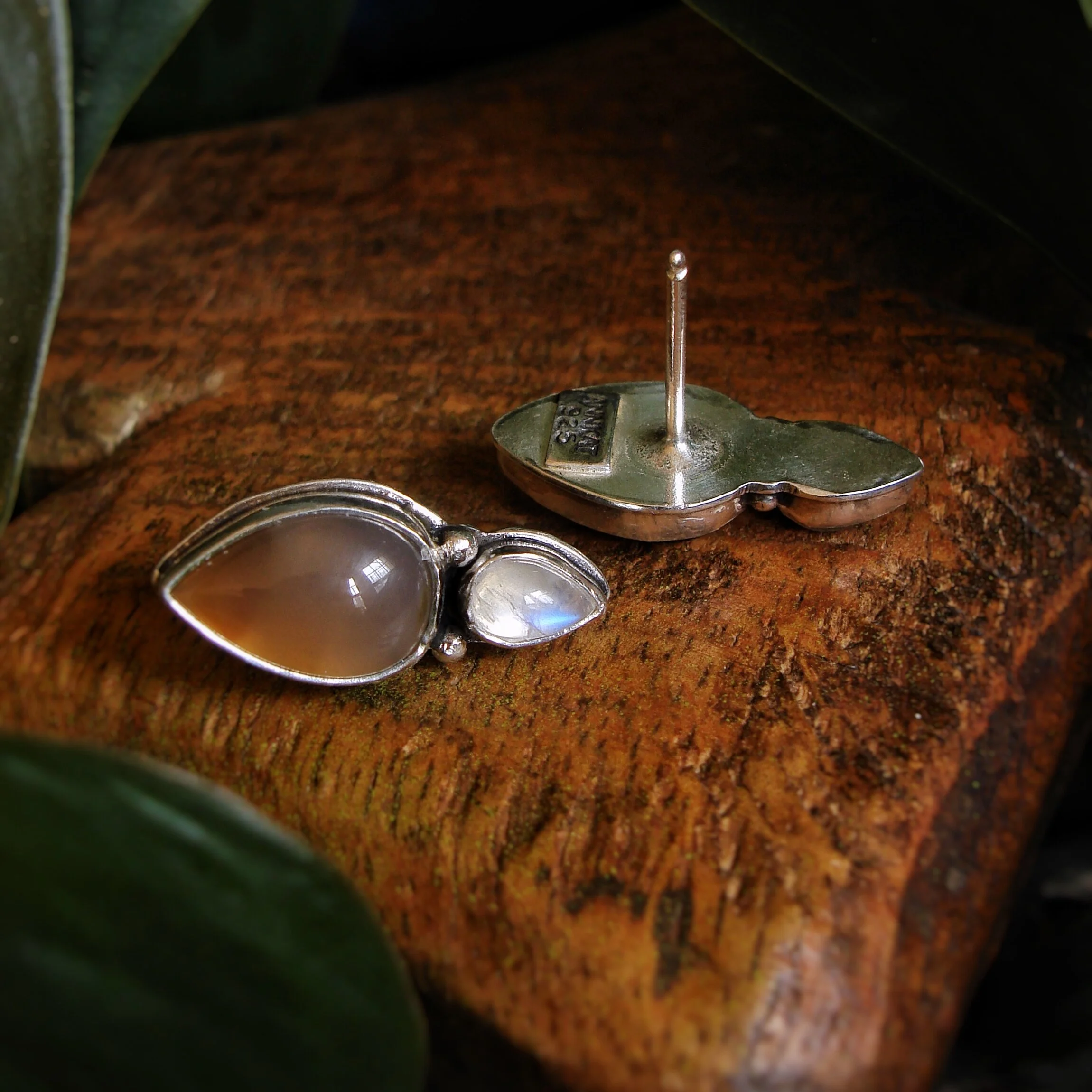 EBC7A56B-85A6-4421-9F4C-A79EAAFD1F42