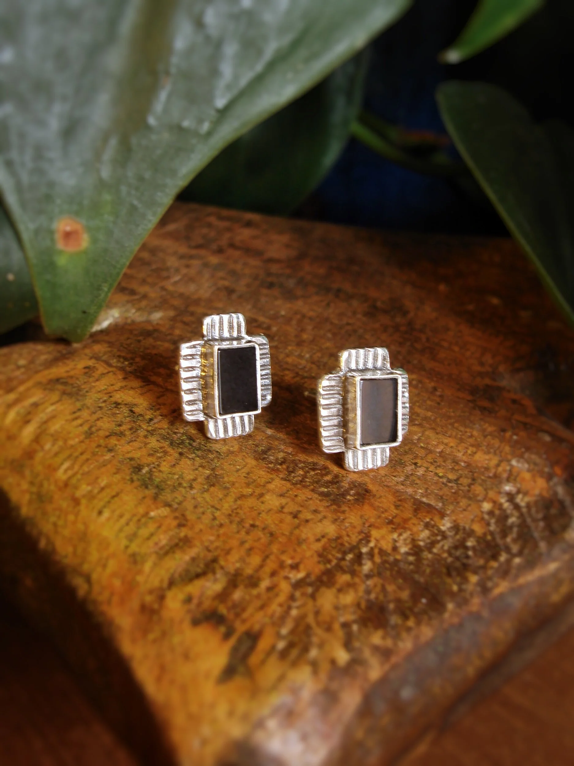 40BC0263-863E-4C74-A508-A8C13F0F1927