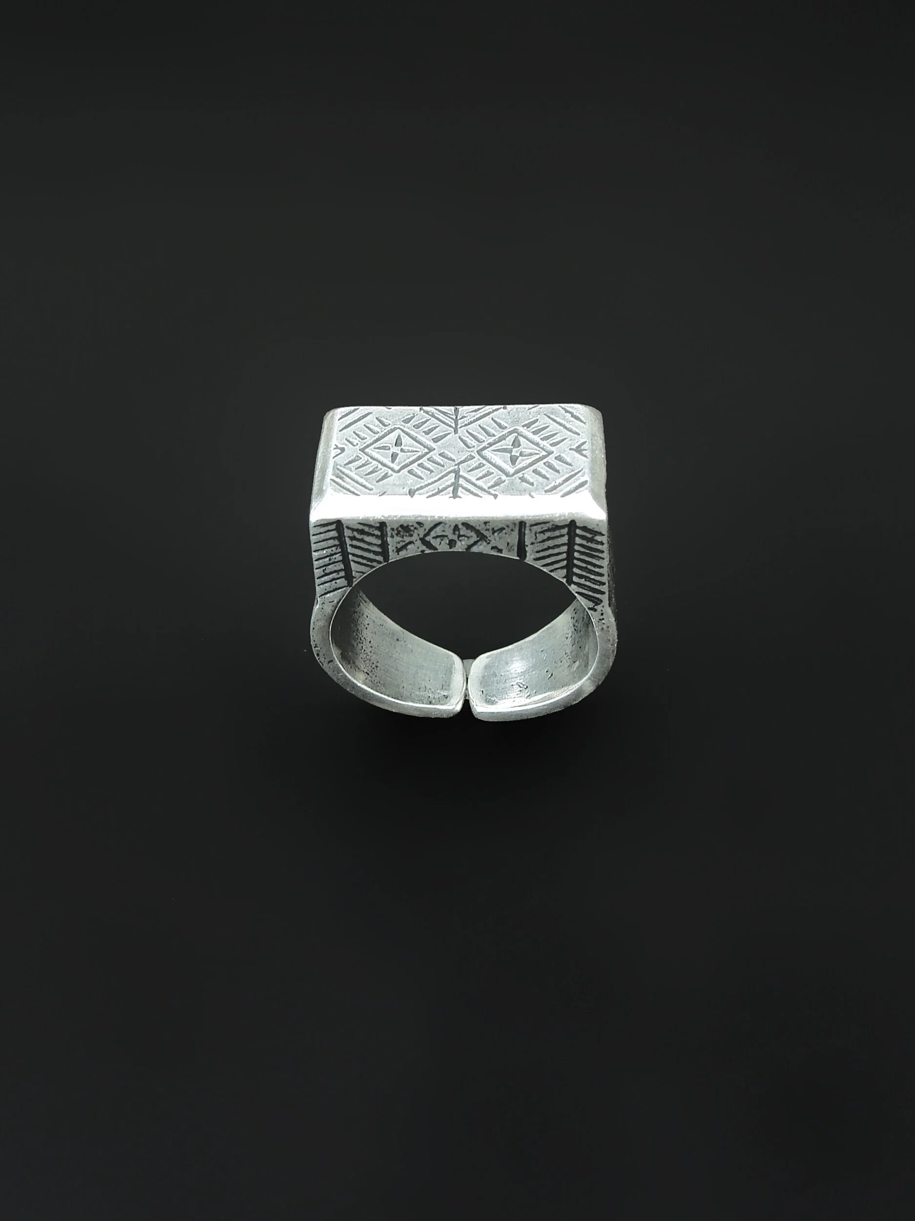 455D4472-0B9D-41BF-A0EB-D5104EC21131