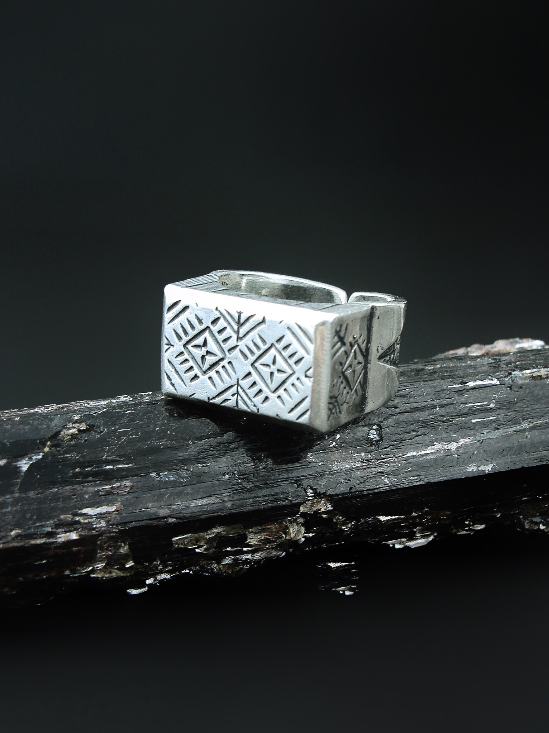 D0F3199C-F2B5-4267-826E-A0BDA14C9B1F