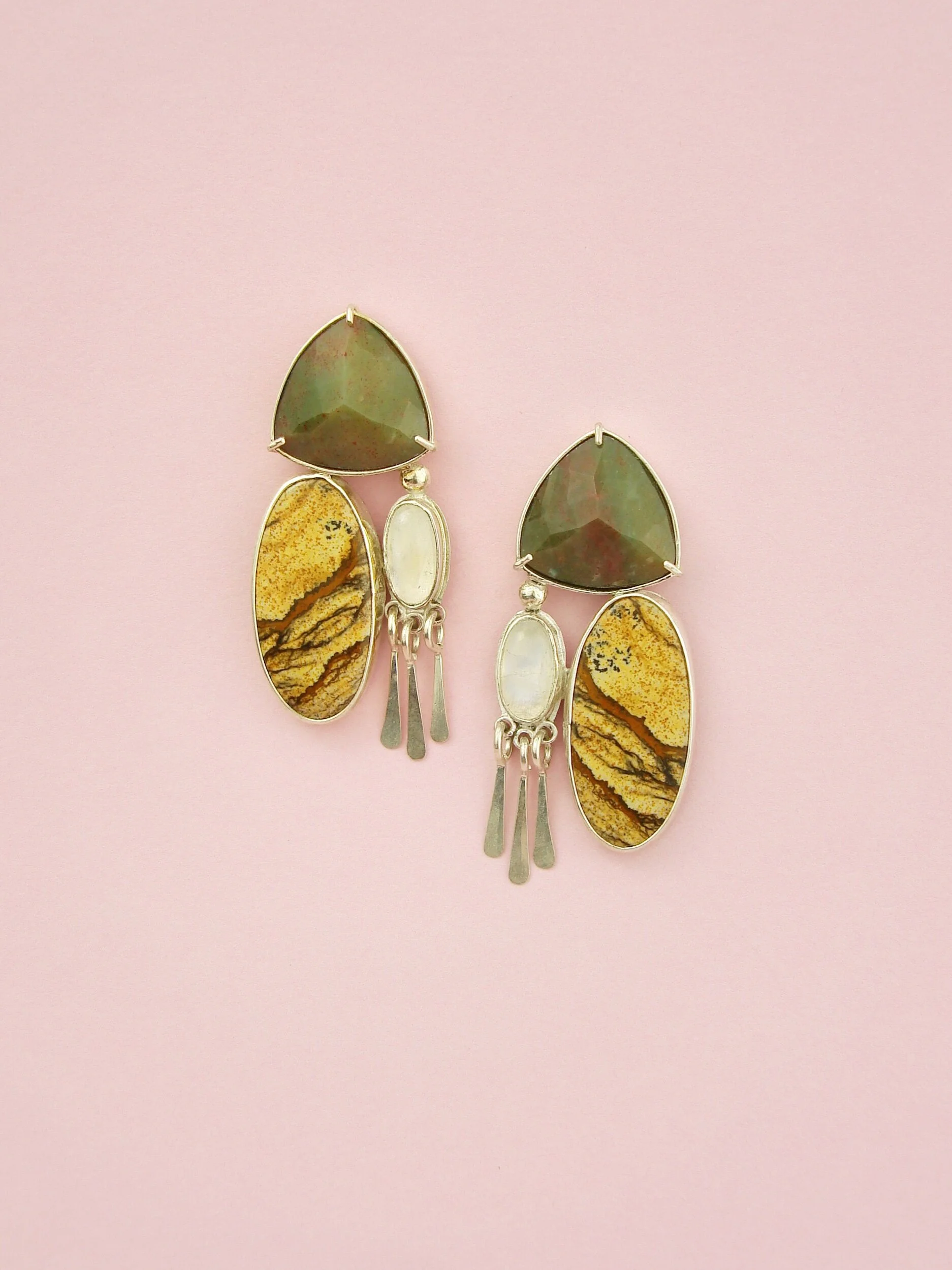 B0B85893-B101-463C-B669-5FFA78F64EE4