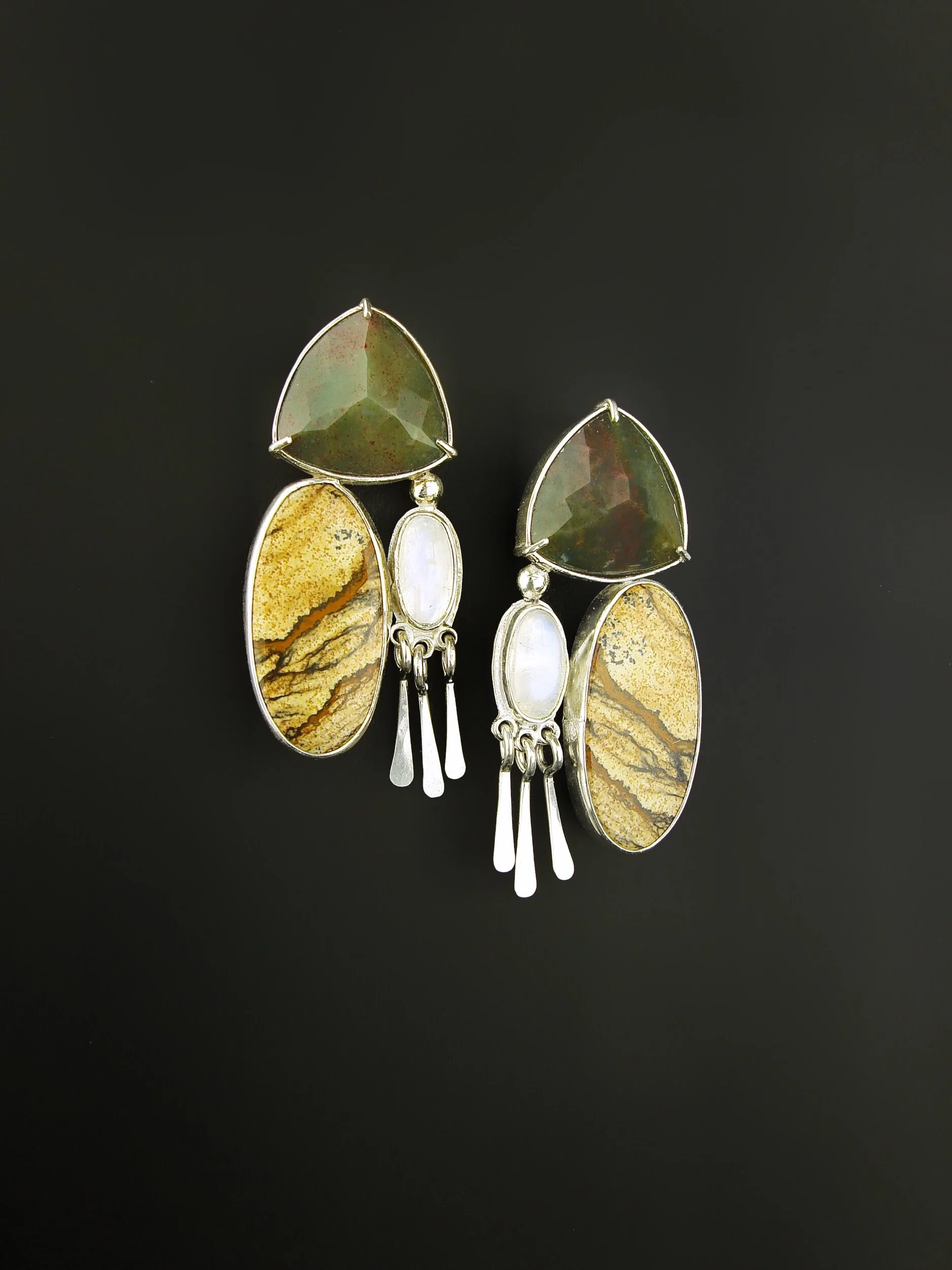 DB25A03D-ABA9-4A31-9A56-059345767EA3