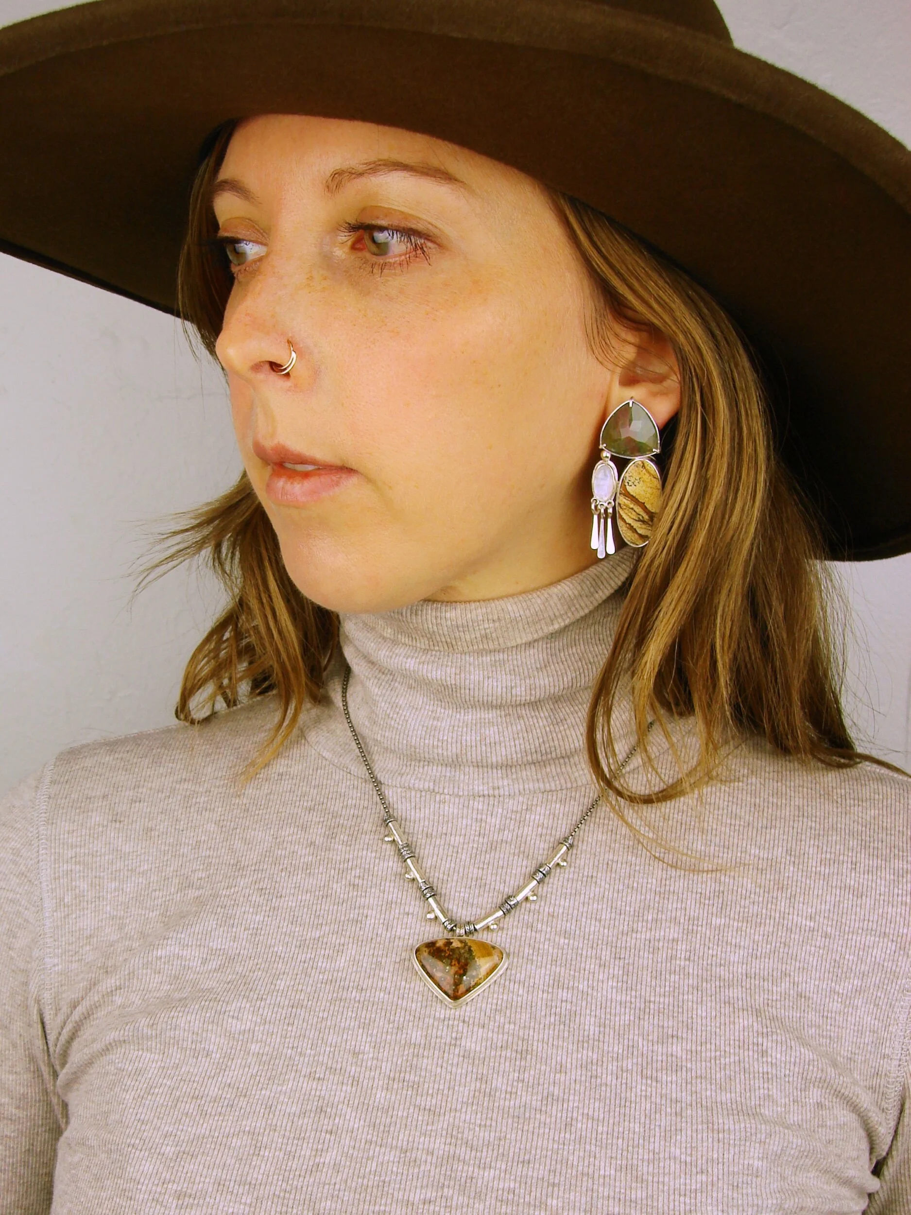 F3C3449F-D736-445E-B340-82EDDAFF1782