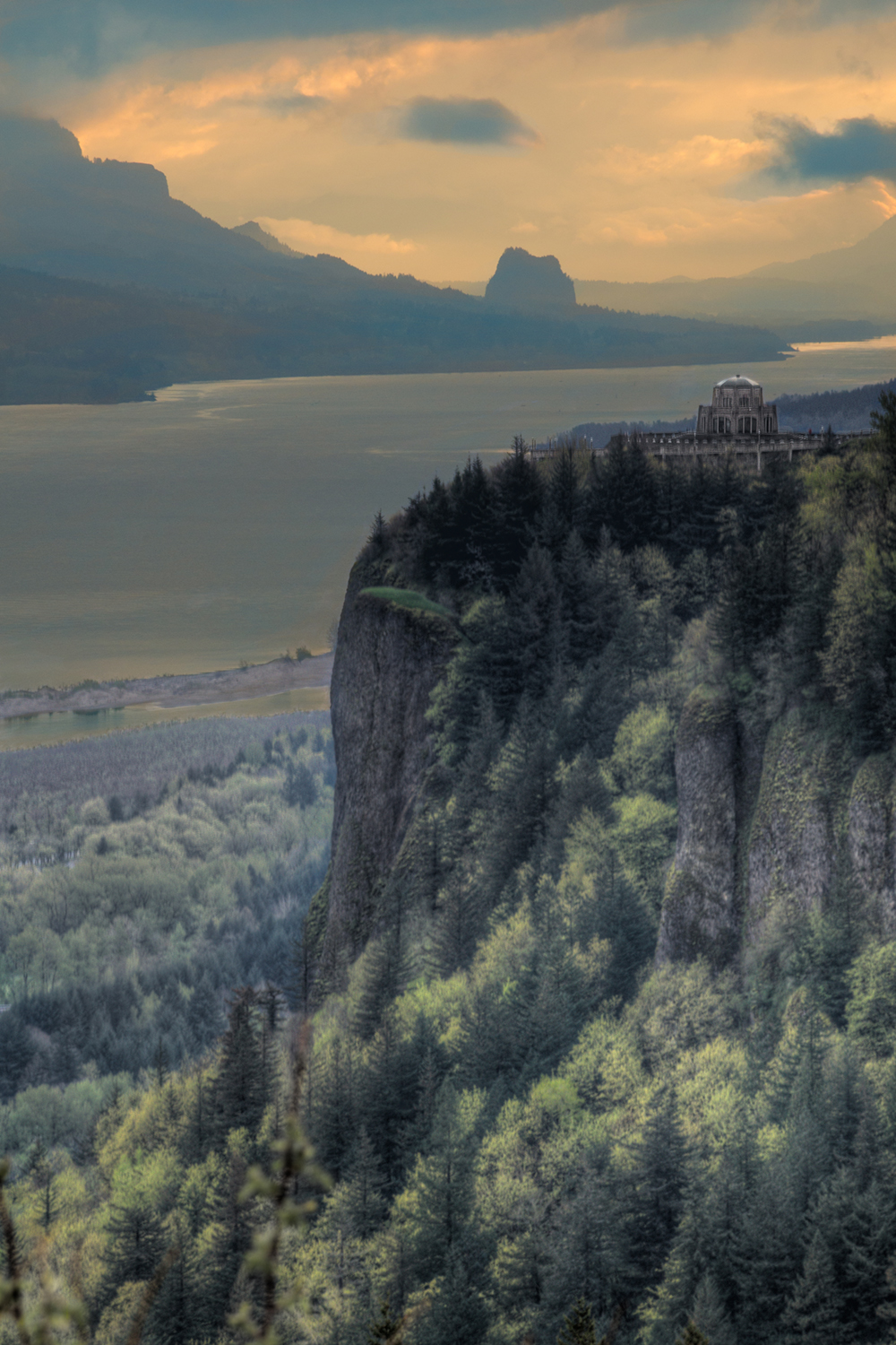 Crown Point Vertical