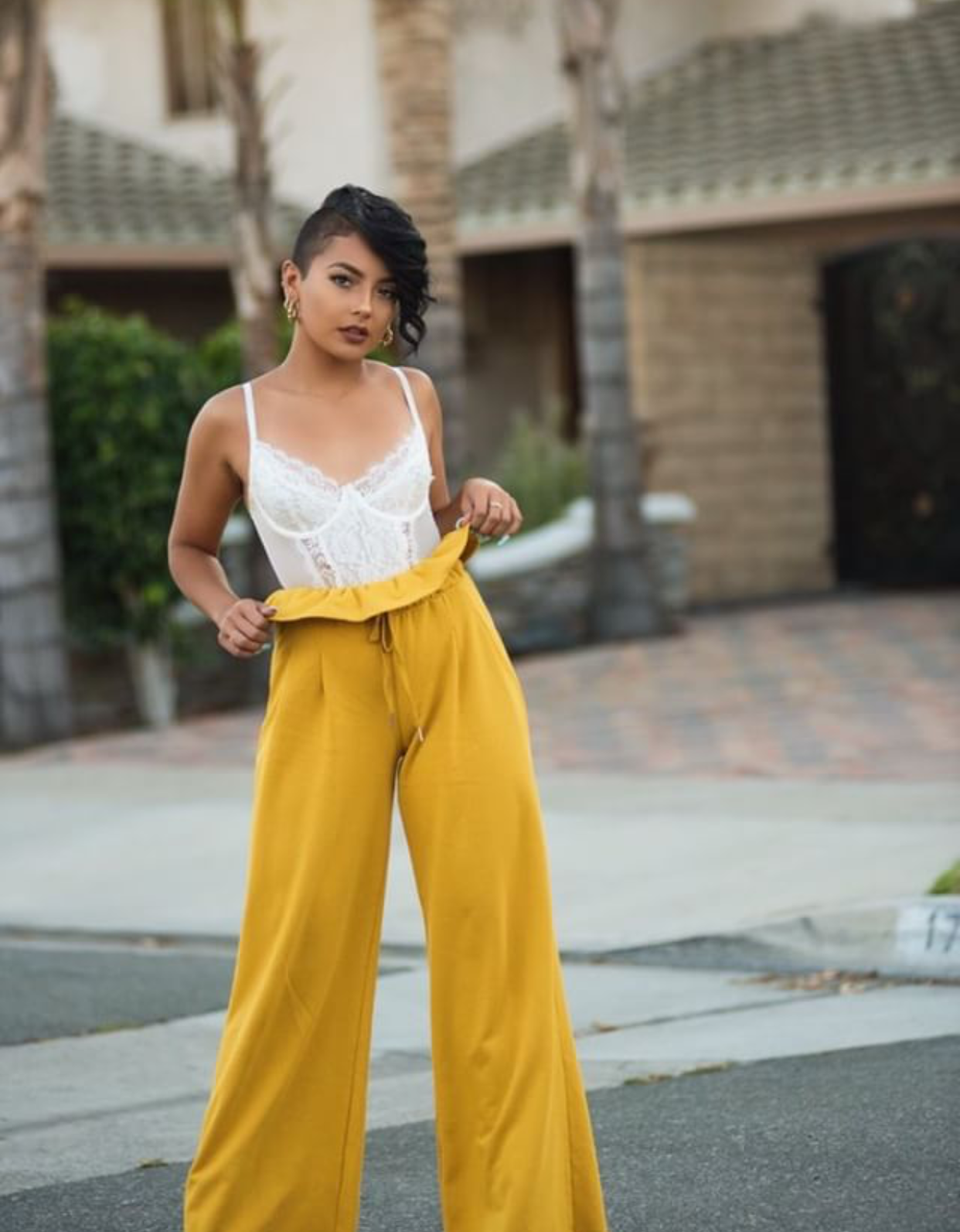 yellow pants.png