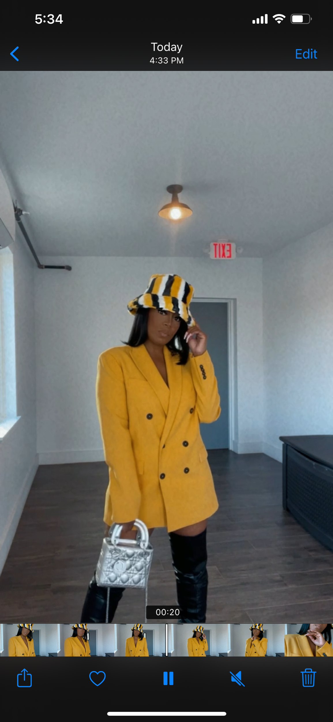 88D4C018-02AF-4321-9926-4091E05DF25C