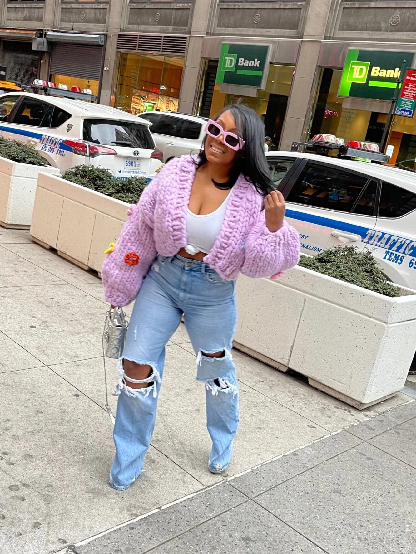 48292327-EEF3-43F2-B980-8F59CE9019CA