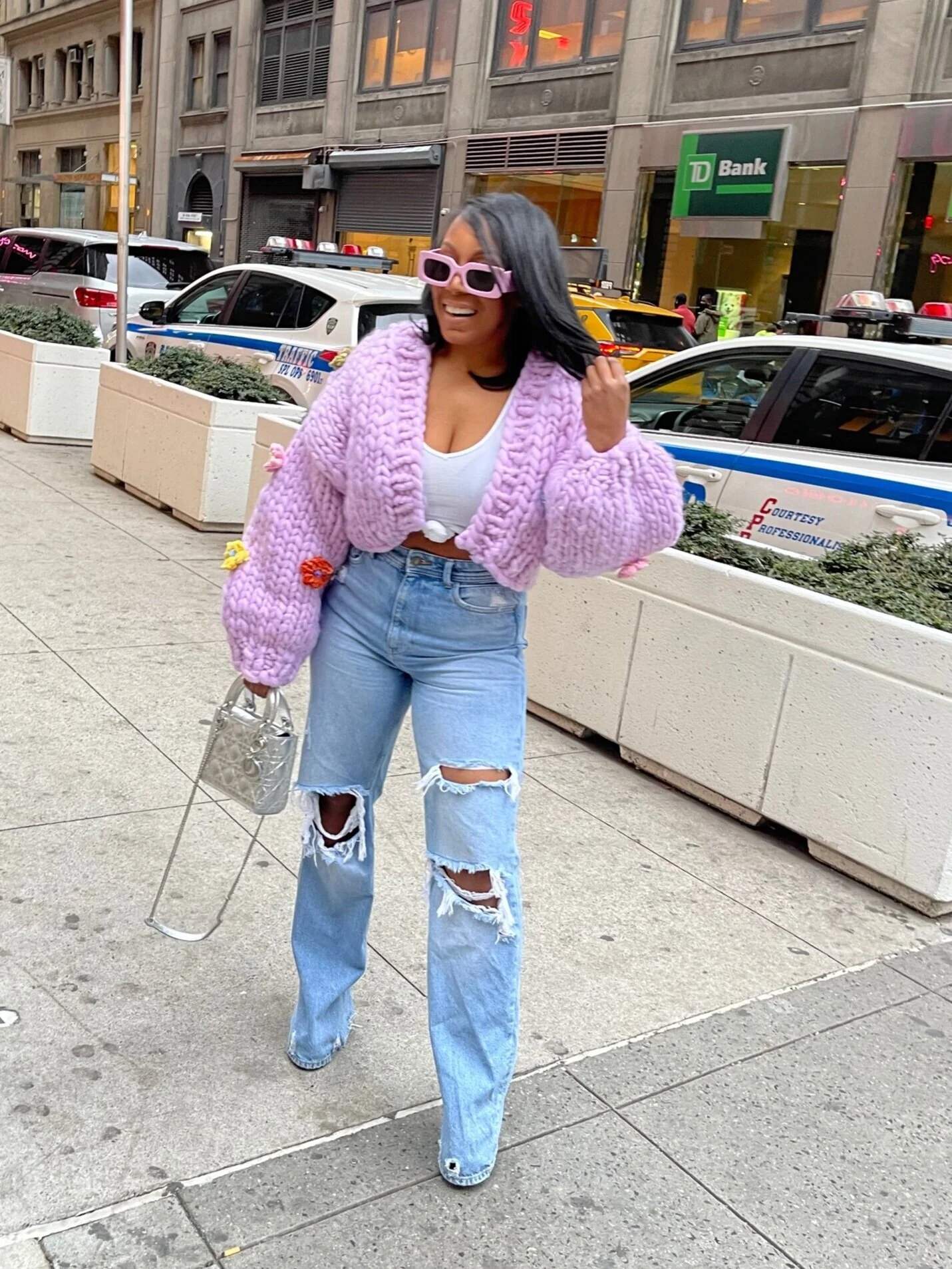 311C702E-1EA2-4BE7-BCDF-DEBA51D33132