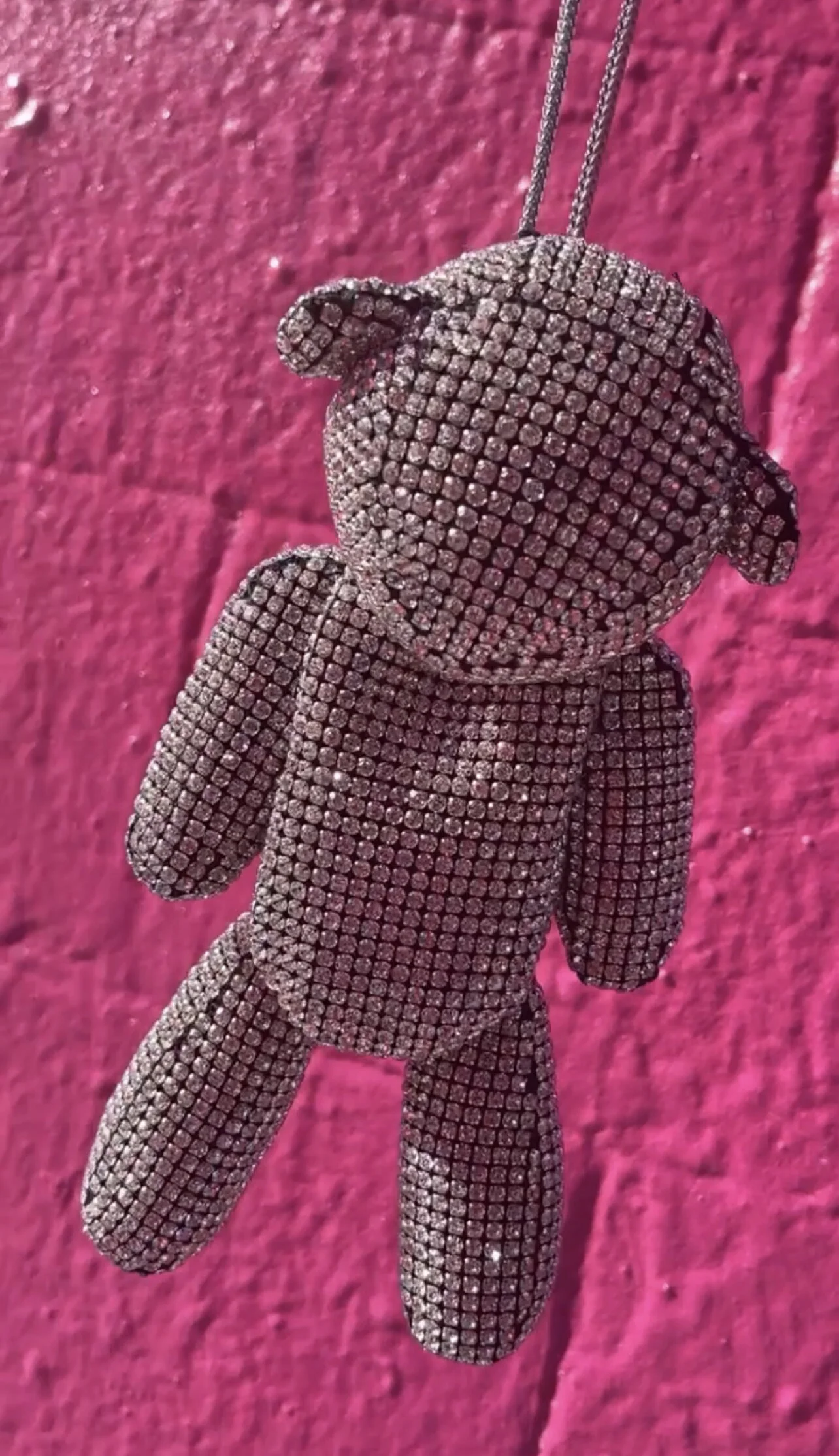 22BA085F-6BB8-43F3-BEDA-A12DE84DF319