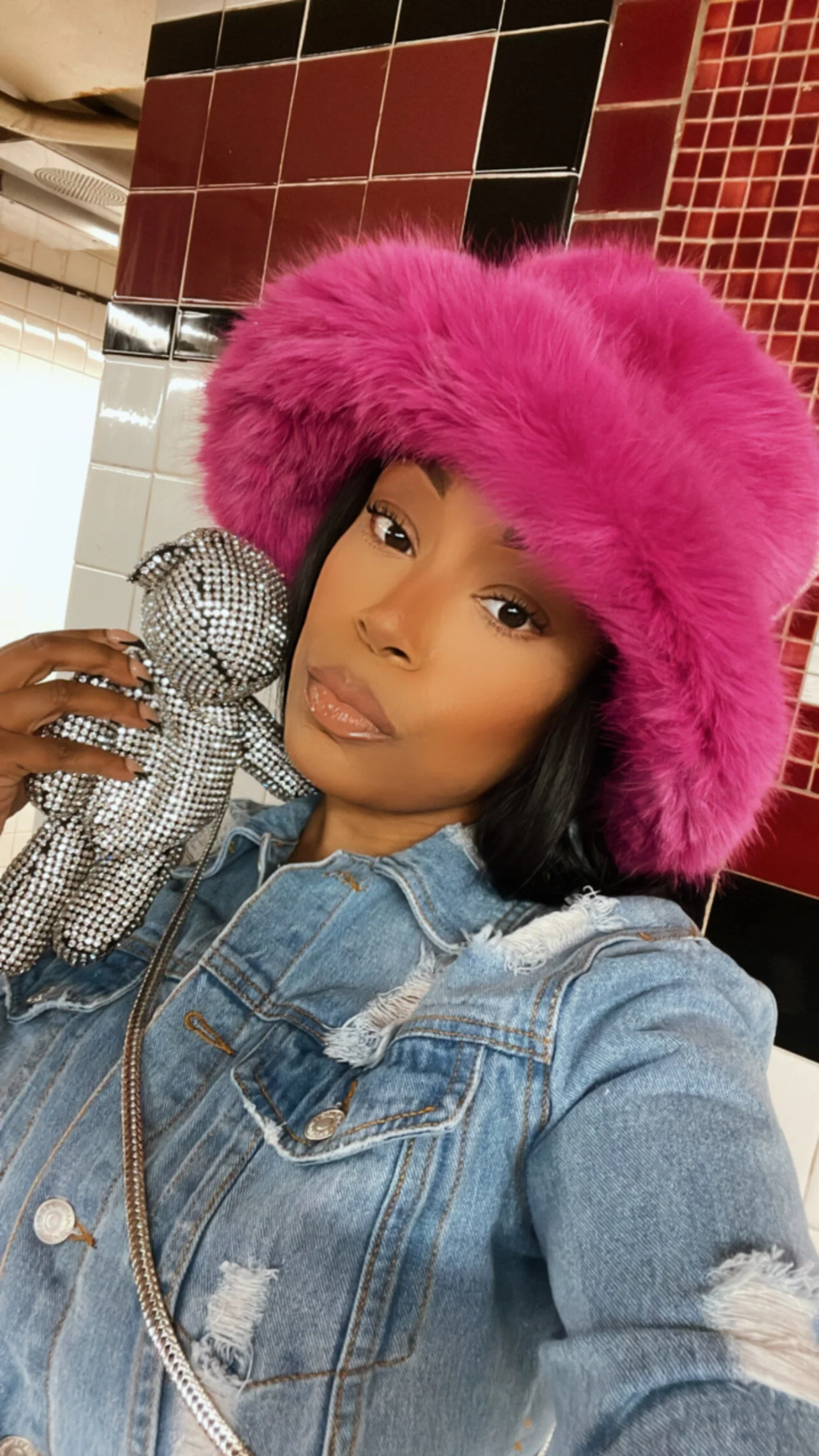 F362D90F-3652-47C2-B56C-2F39F3A5AF7D