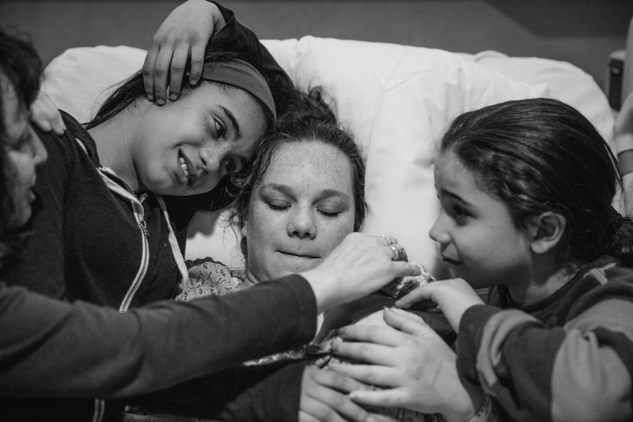 Yahayra with her children 