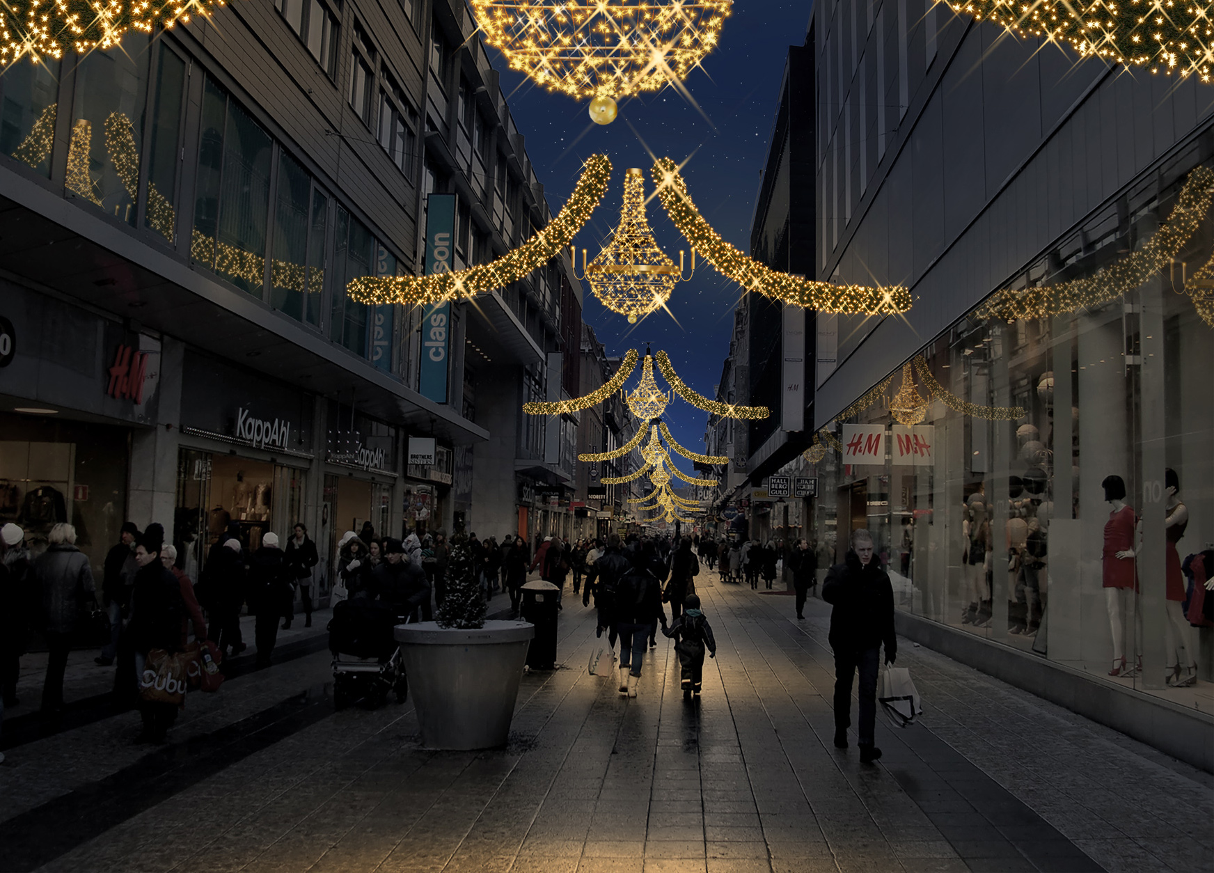 Nya ljuskronor på Drottninggatan. © Copyright MK Illumination AB