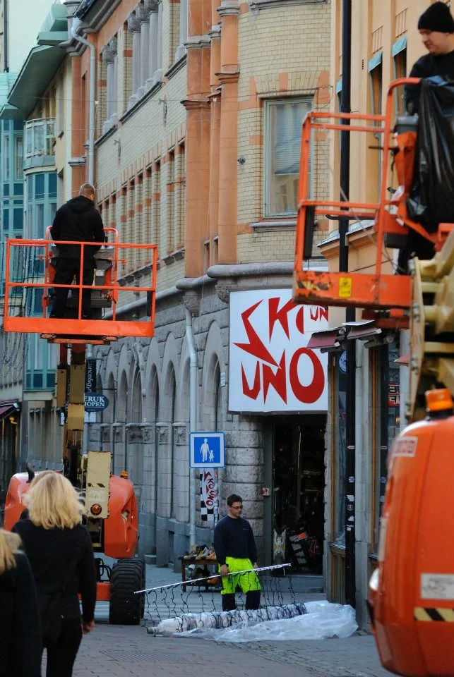 Montering på Gamla Brogatan.