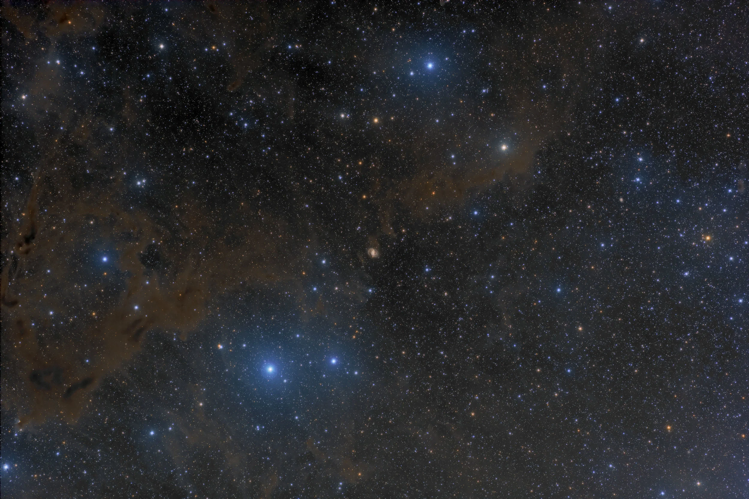 NGC 6951 and a lot of dust in Cepheus