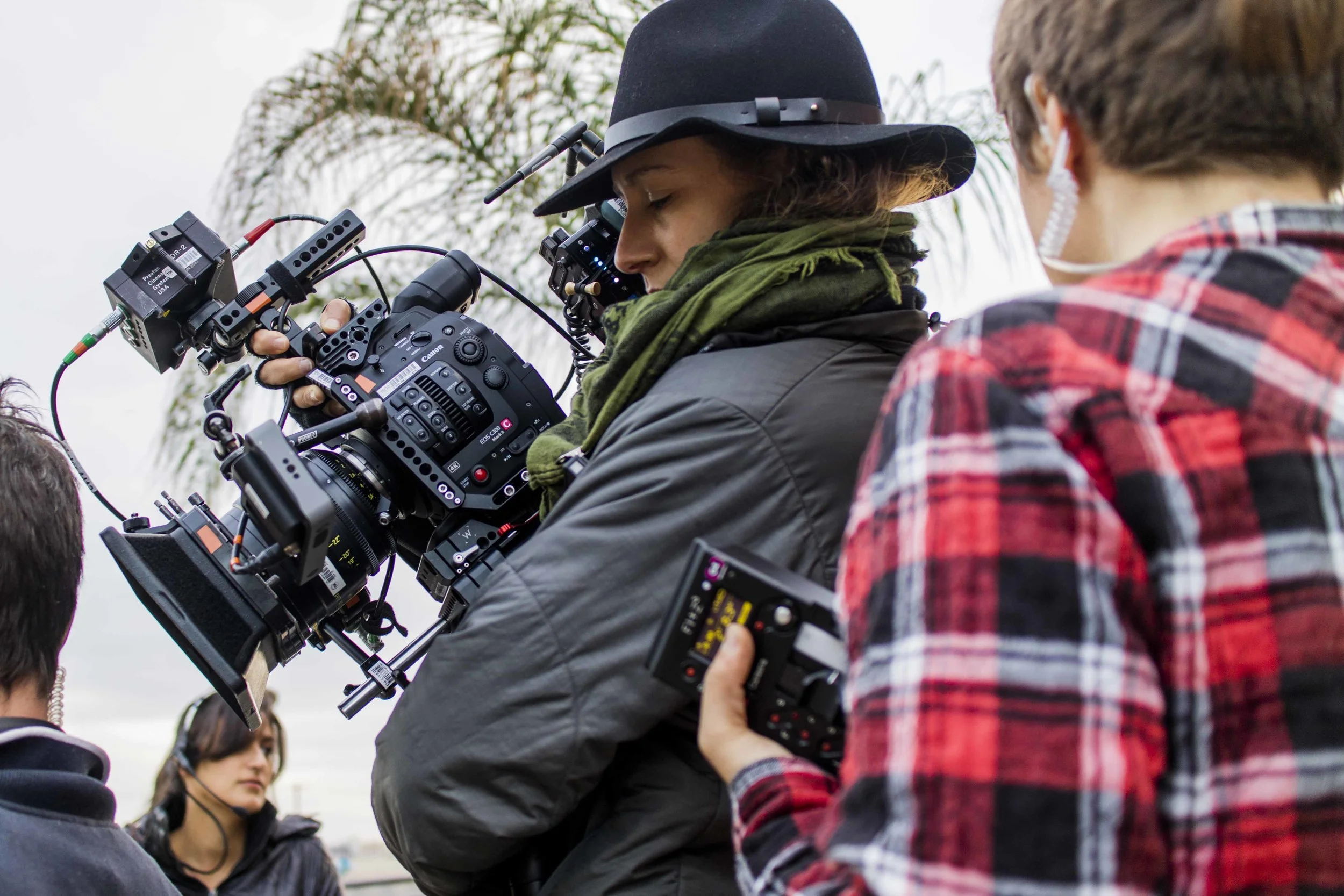 Eve on set