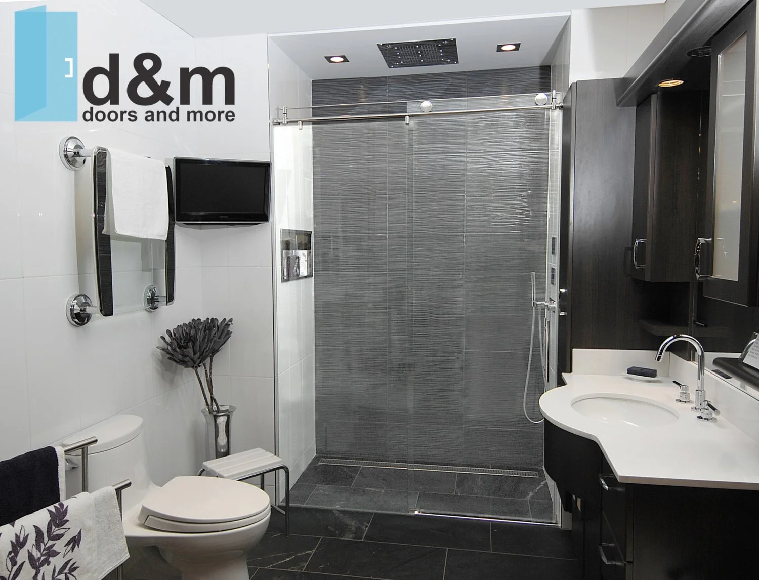 Roller+Door+(in-line)+with+bathroom+(smaller+-+watermarked)+copy.jpg