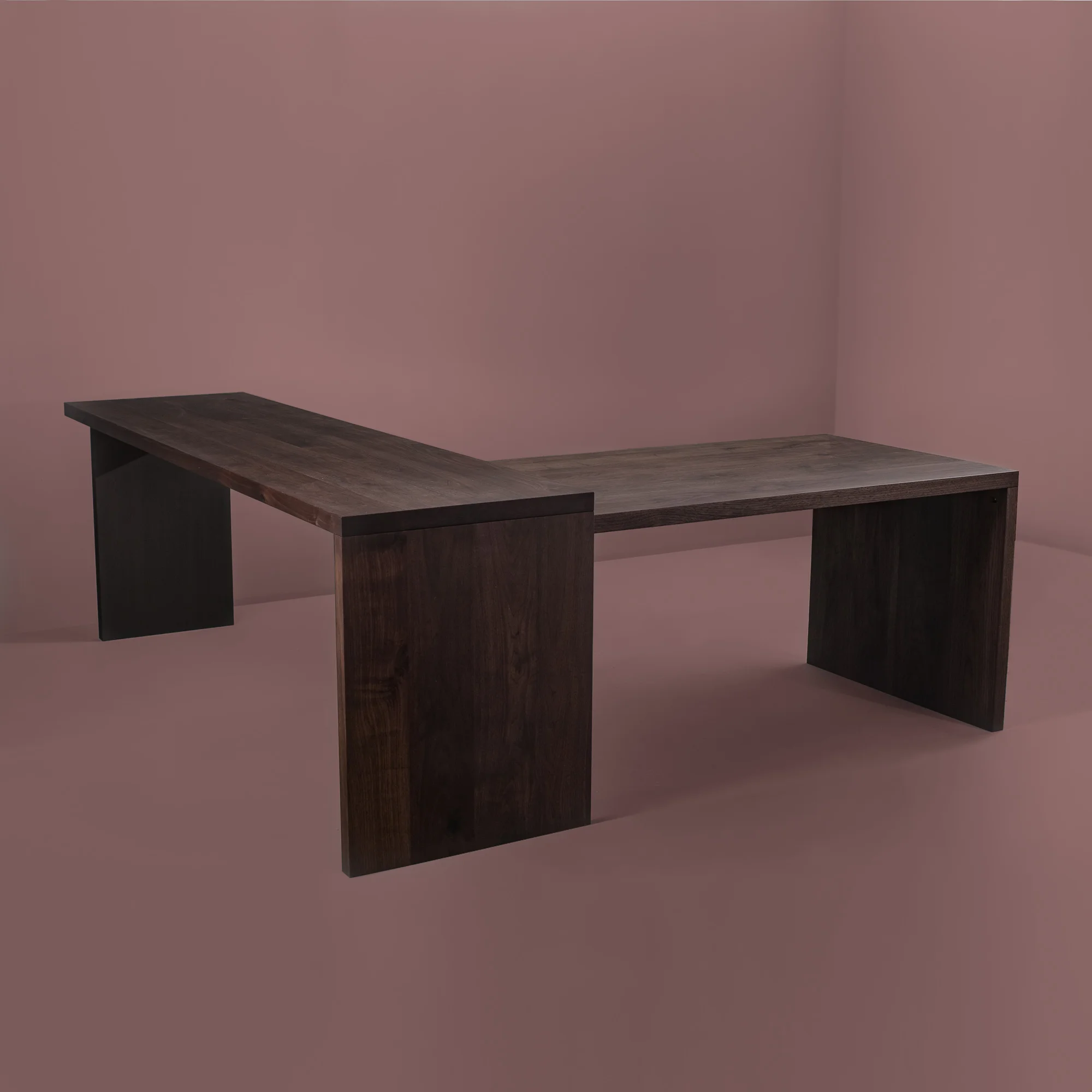Desk-Cascade-Pers.jpg