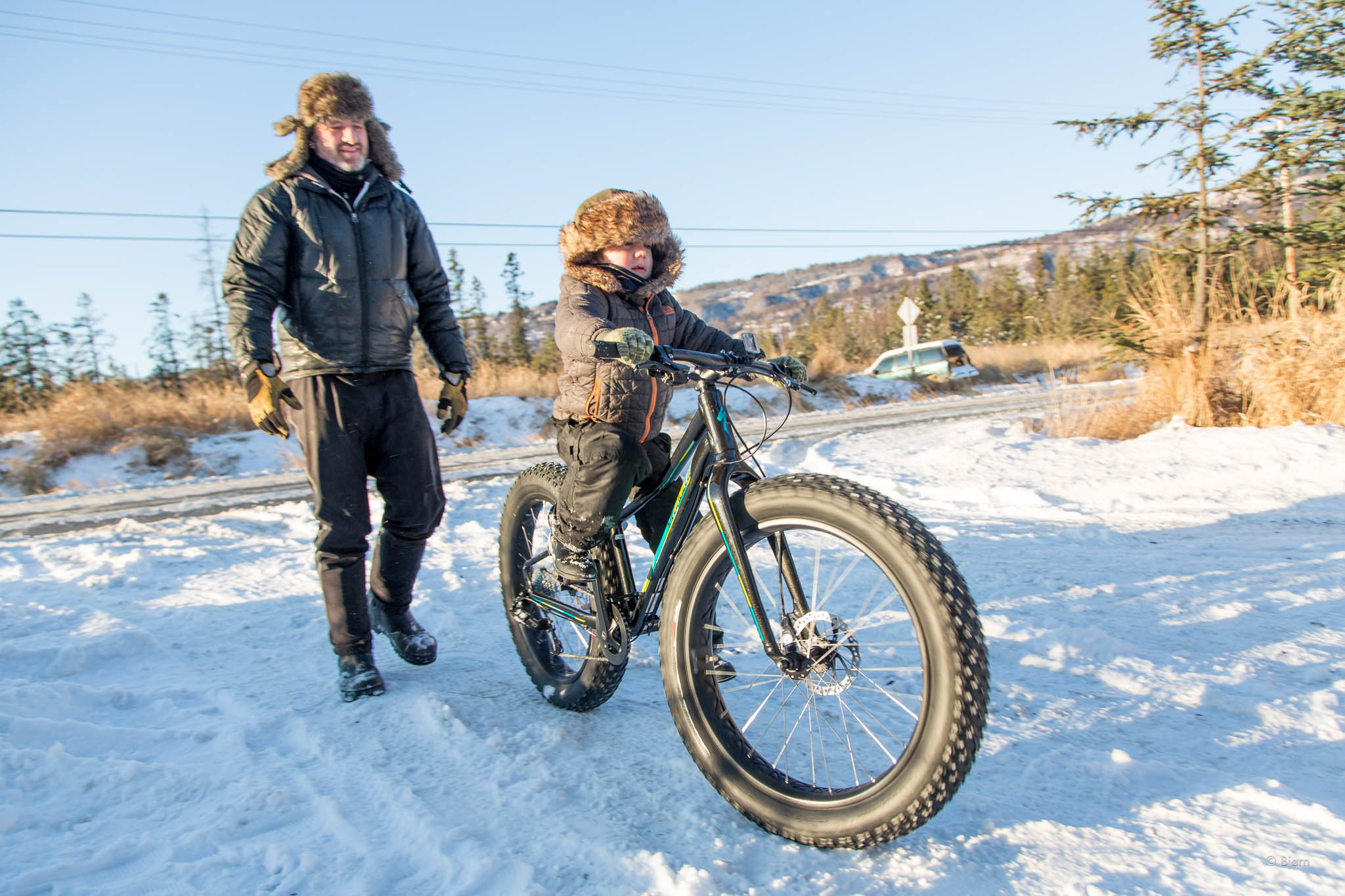 Sammy learns to ride a fat-bike - Homer.