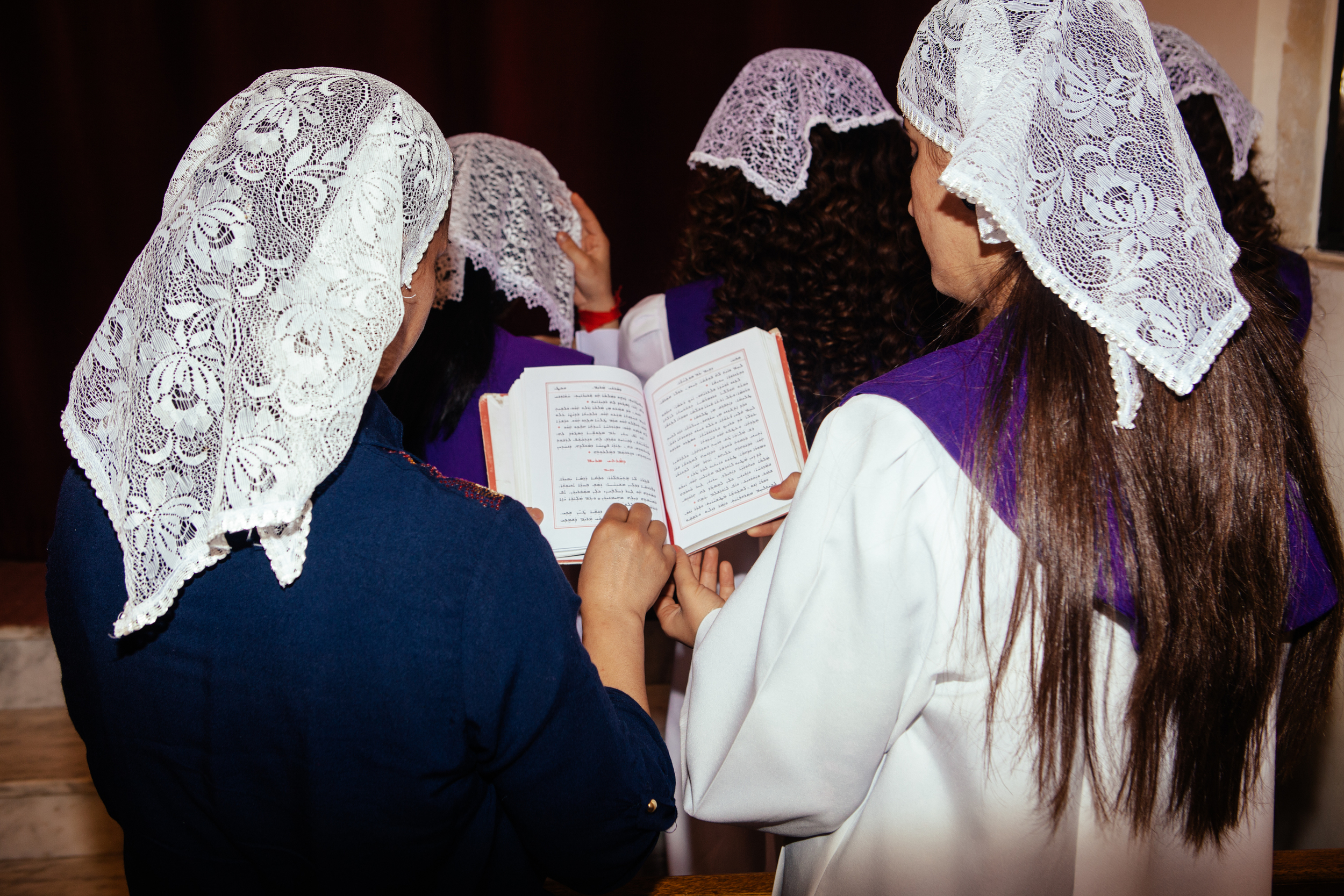  Girls sing in a choir during Catholic mass at church in Dohuk, Northern Iraqi Kurdistan.&nbsp; 