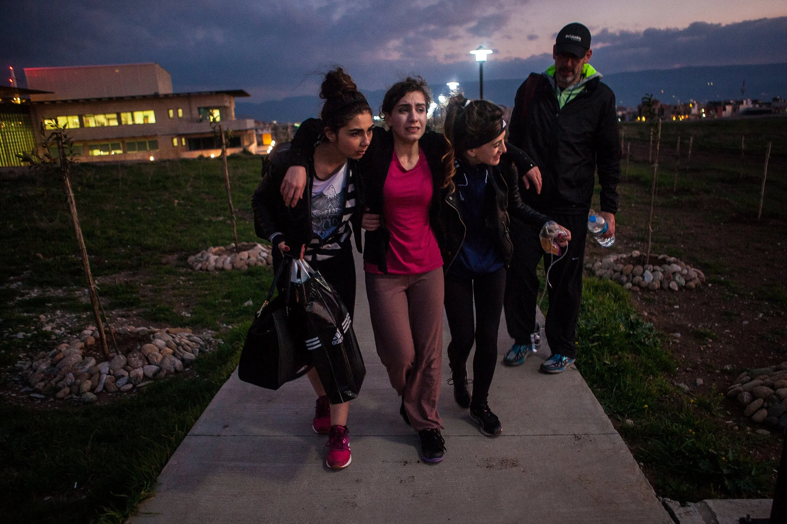 Web Iraq B-ball-13.jpg