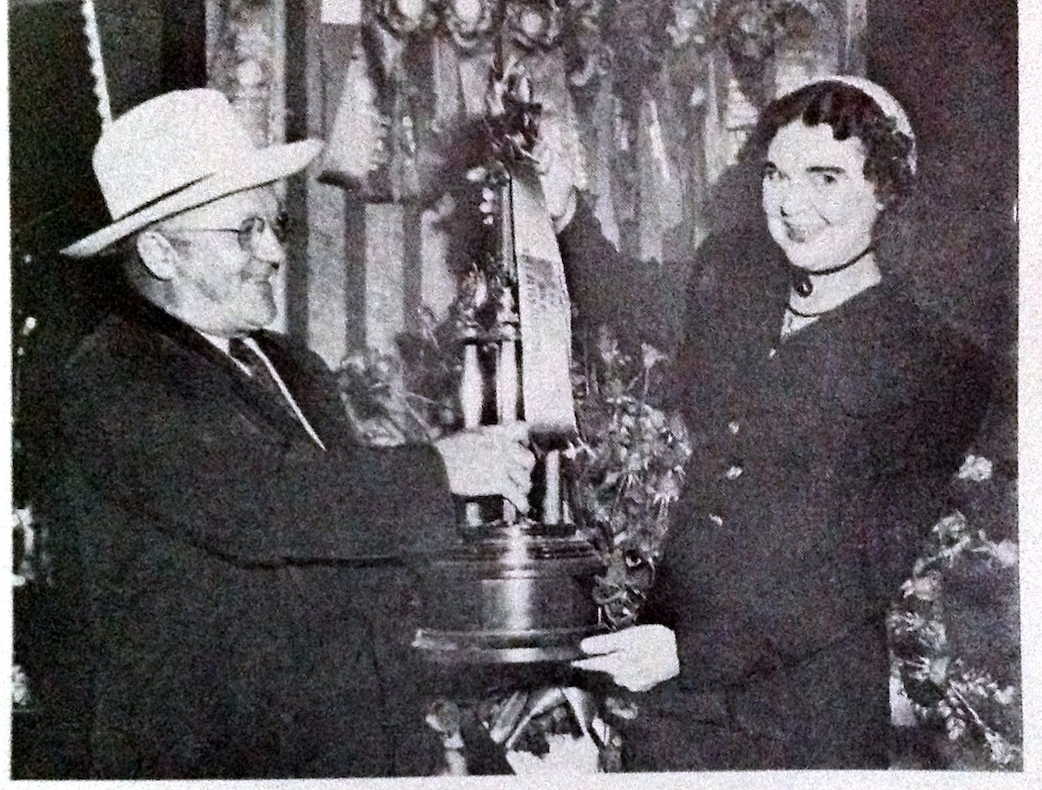 Mrs. Paul Davis