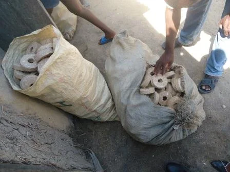 Charcoal Briquettes Ti desdunnes