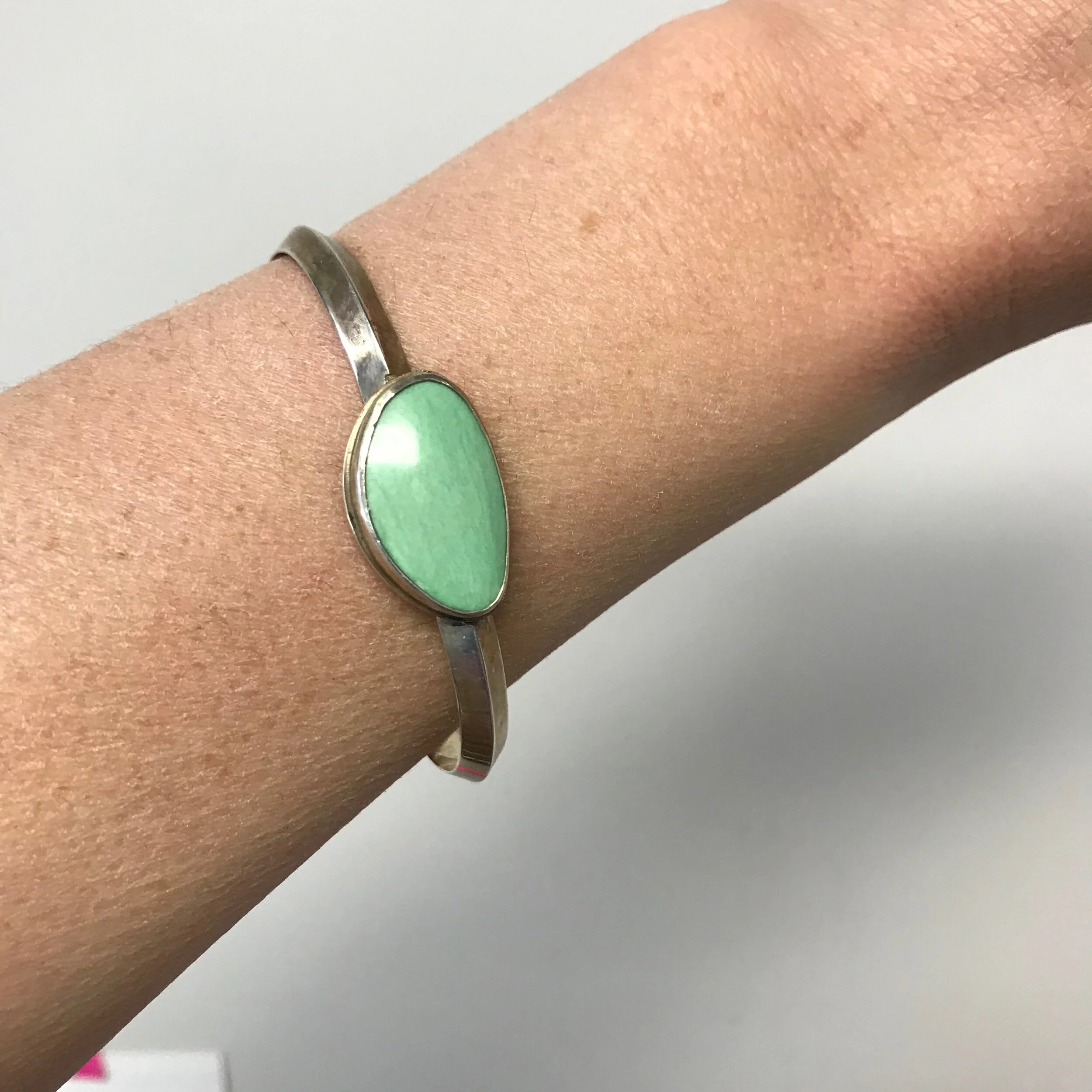 ECFA5F5E-94ED-431E-B0B3-265D346F5D3C