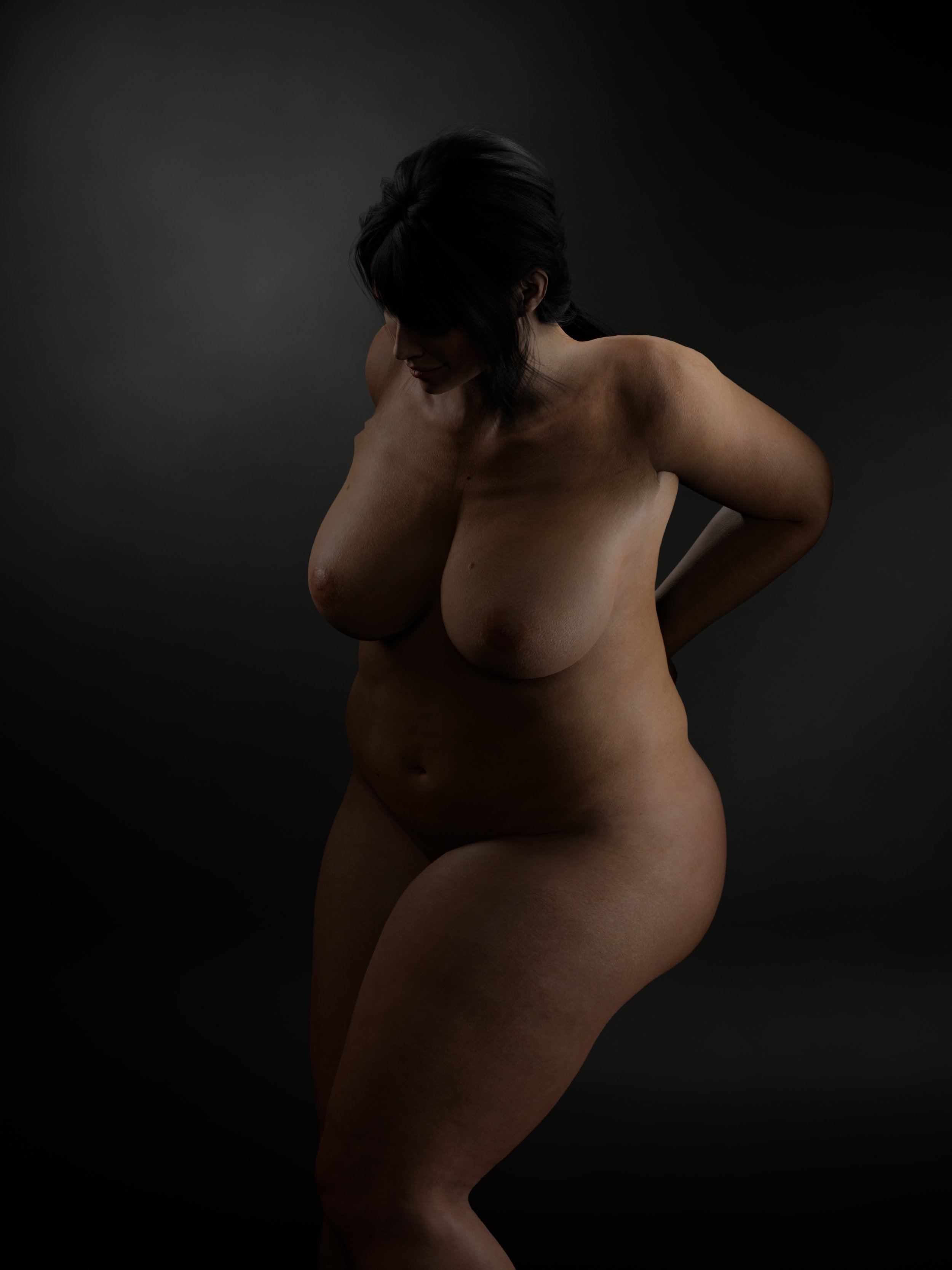 Posing plus size women for boudoir photos