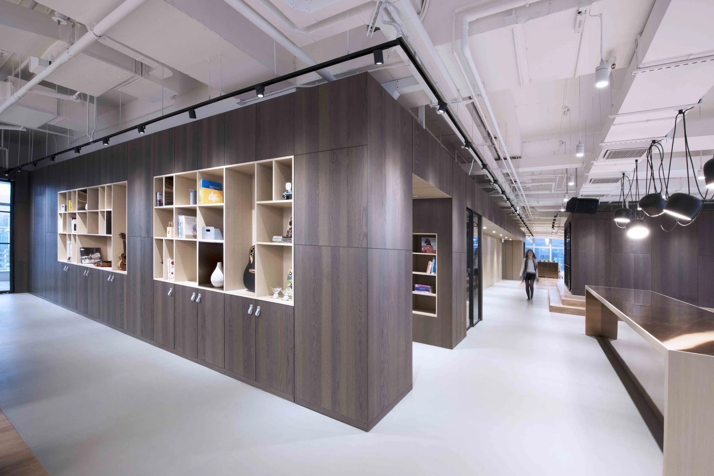 09_Bean Buro_Office Workplace_Kwung Tong_Warner Music Hong Kong.jpg