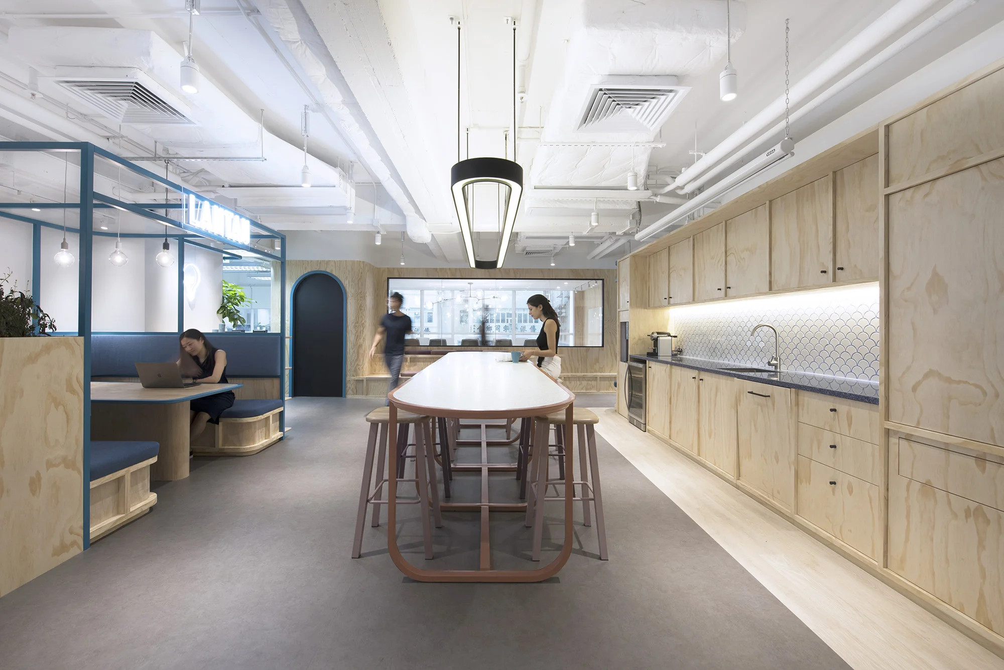 28_Bean Buro_Workplace_WilliamsLeaTag_Photos.jpg
