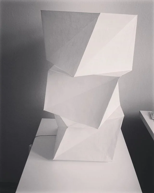 Meine neue Errungenschaft @artemide_lighting @isseymiyake__ #lighting #interiordesign #majacachera