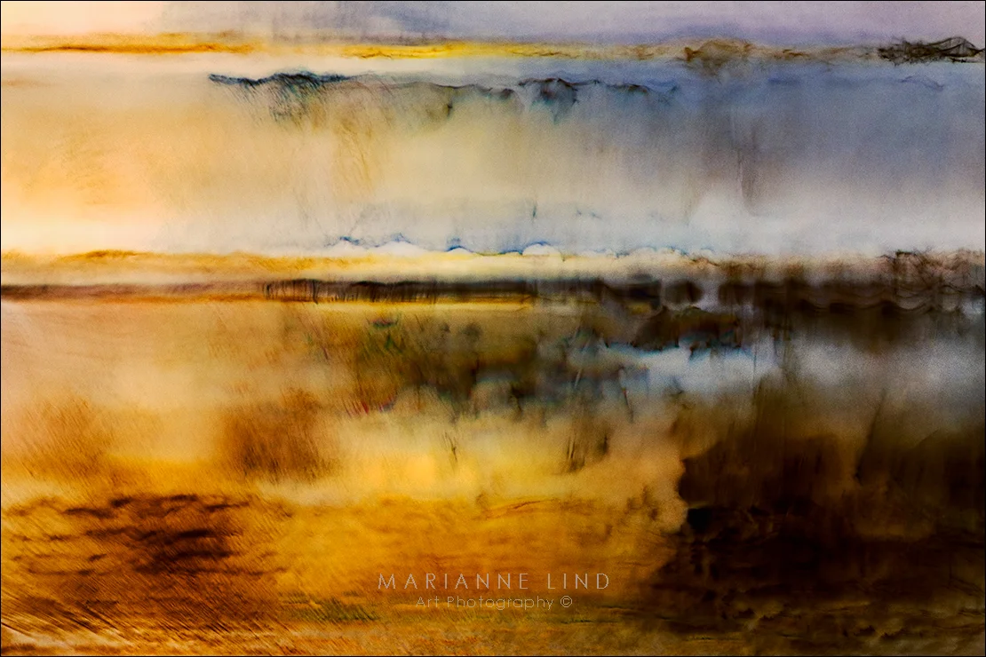 No 1614 Limited Edition 1/25, available in various sizes. Photographed in clear glass. Mounted with plexiglas or framed. For inquiries contact fotograf@mariannelind.se