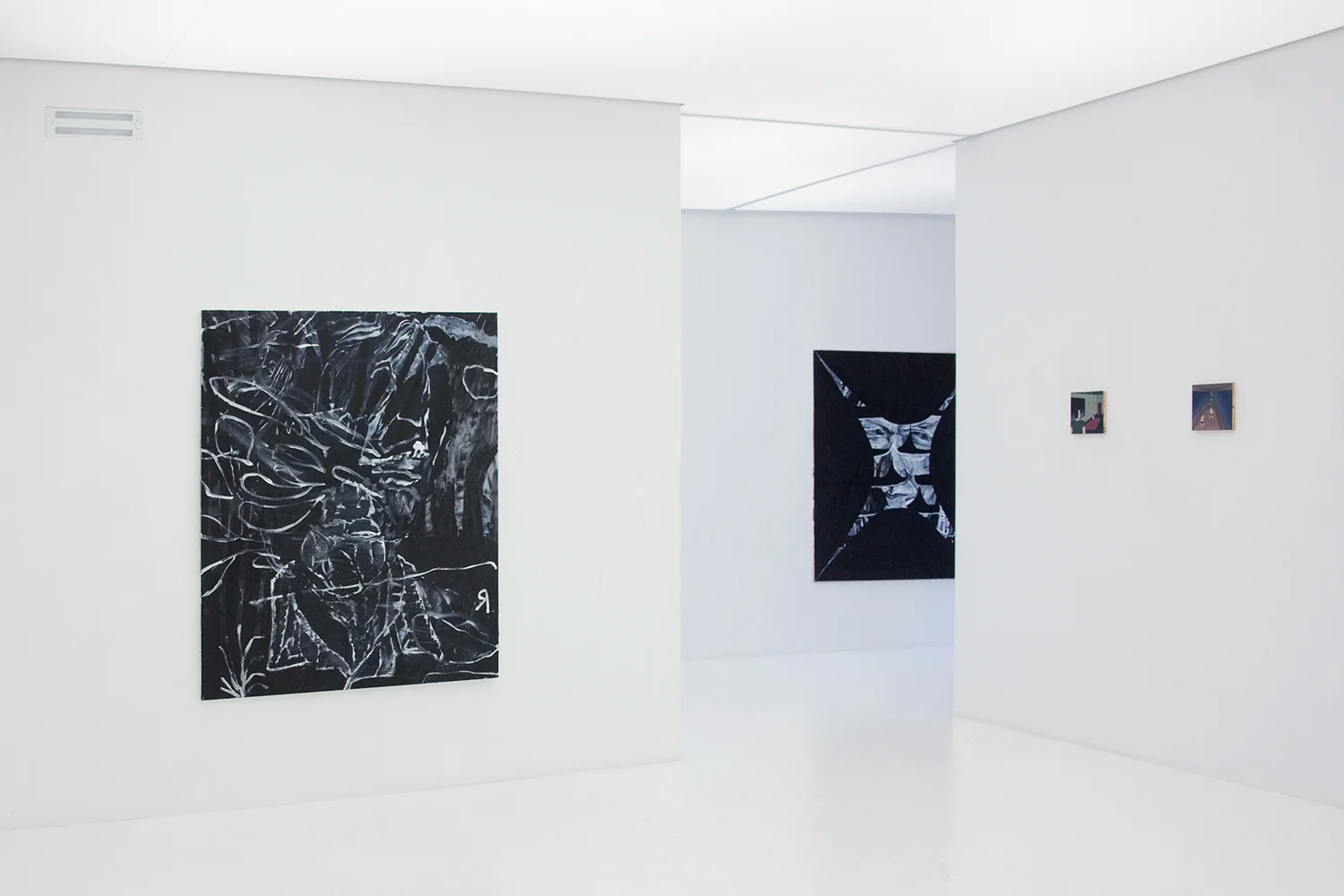 Truc-Anh_2011_Albus-Lux