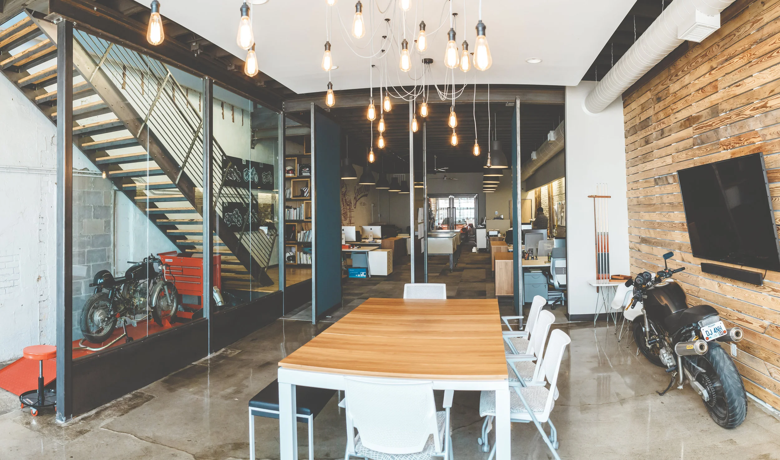 Pendulum Office  Adri Guyer Photography 004-2.jpg