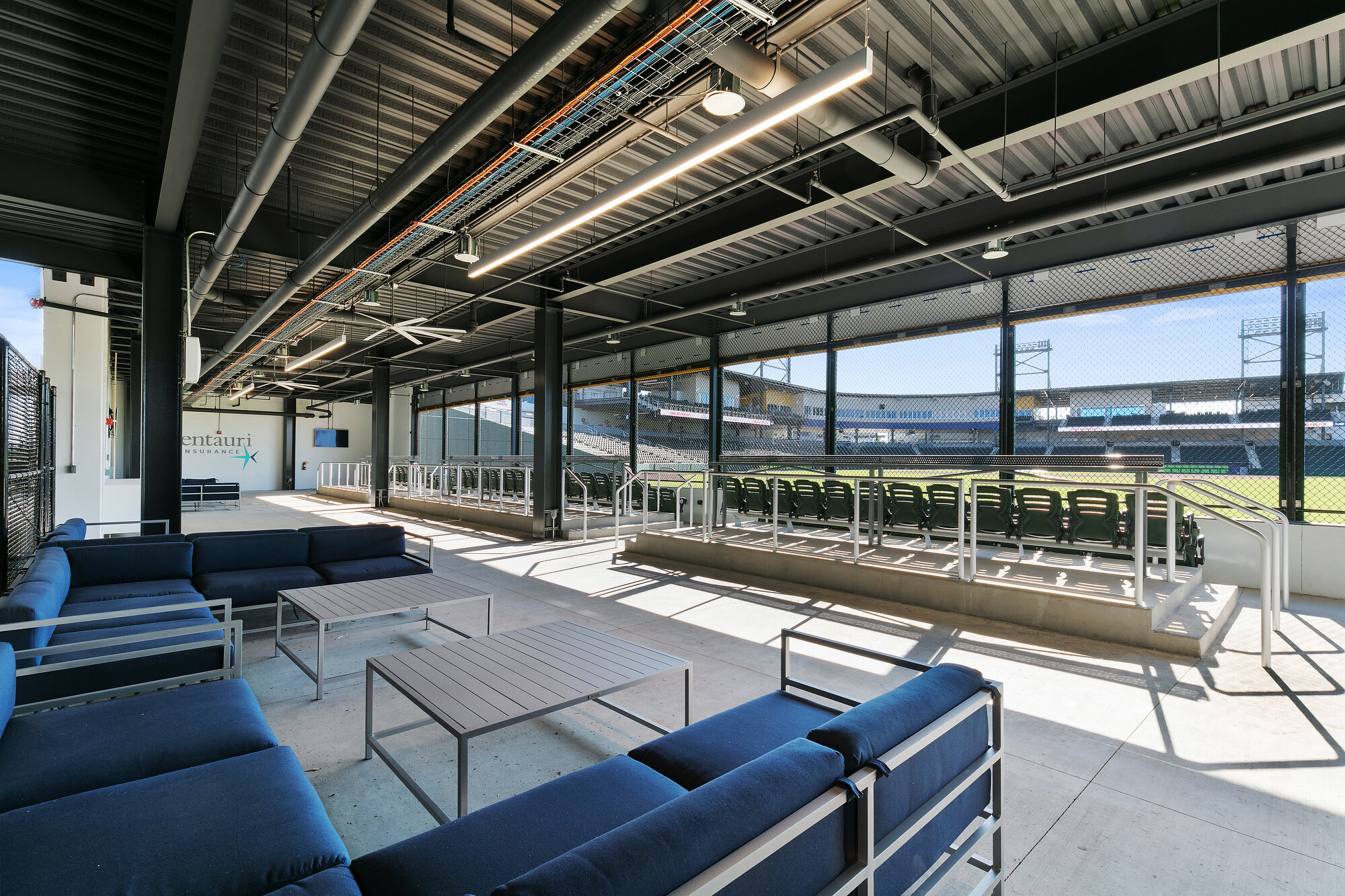 CoolToday Park Premium Cabana Seating