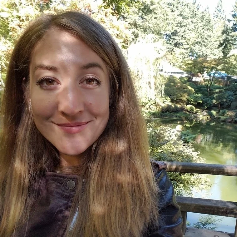 Sydney_head_shot.jpg