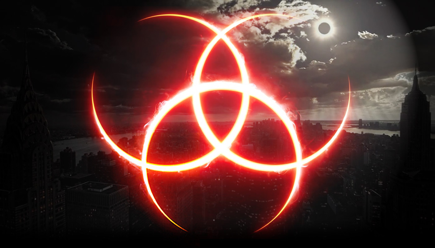 'The Strain' - Parallel Existence