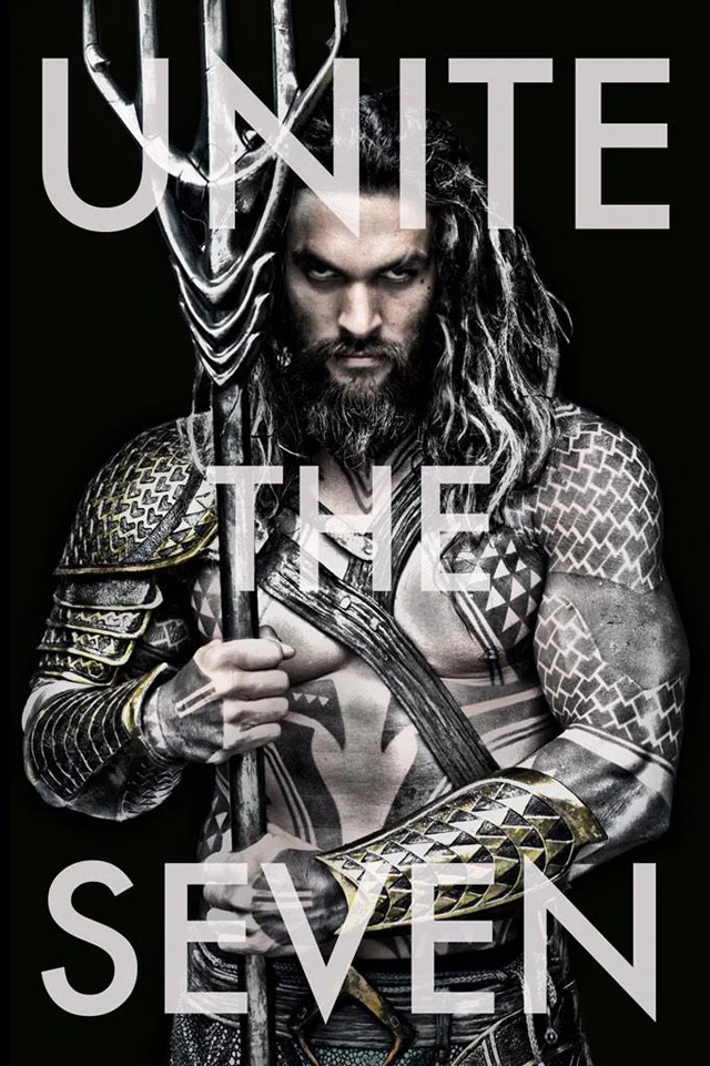 Zack Snyder Tweets Photo of Aquaman!