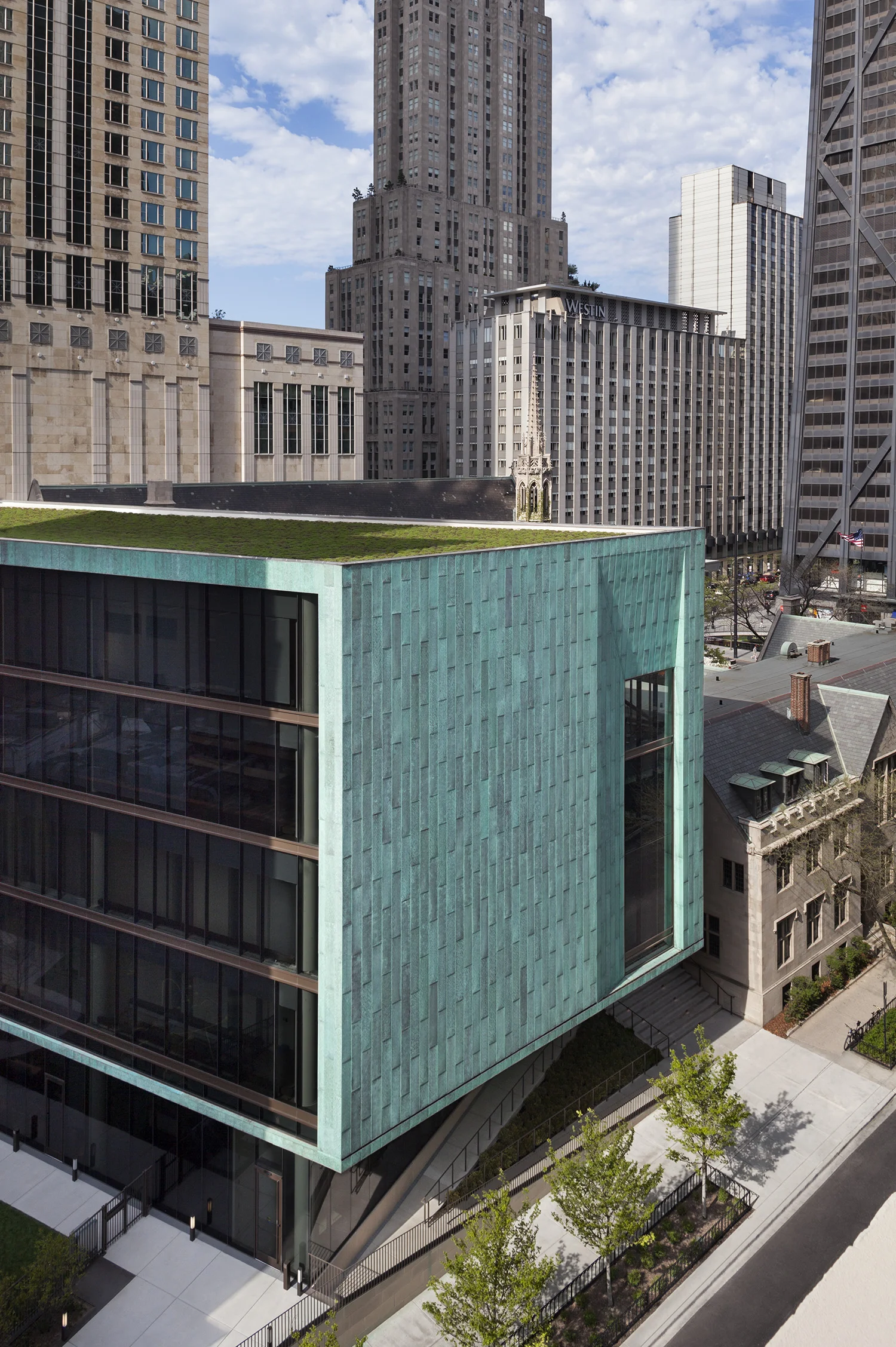 201305_gratzcenter_046.jpg