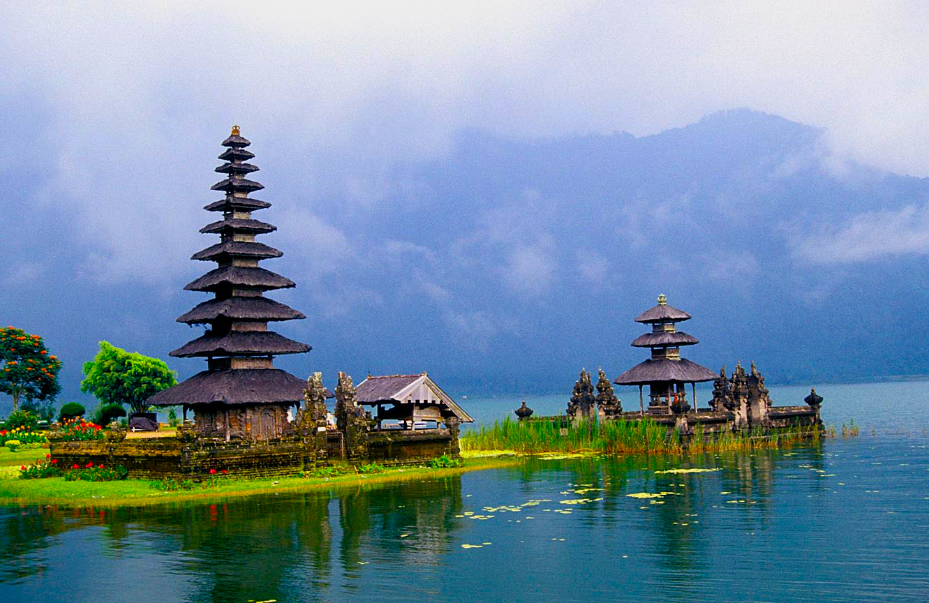 Bali-essence-explore-bali-discover-yourself.jpg