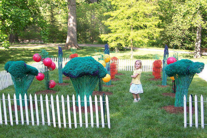 Peter Rabbit's Garden , full view
2007
Created for Cheekwood Museum Art & Garden's ONCE UPON A GARDEN Exhibition, 2007
Outlaw/Fick/Beach Design Team
