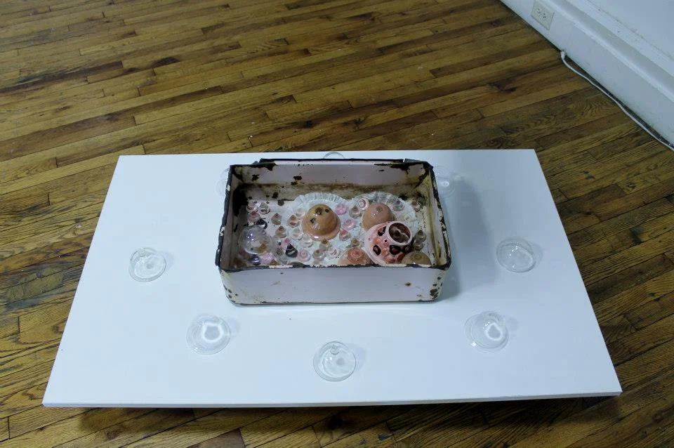 Bottom detail of installation