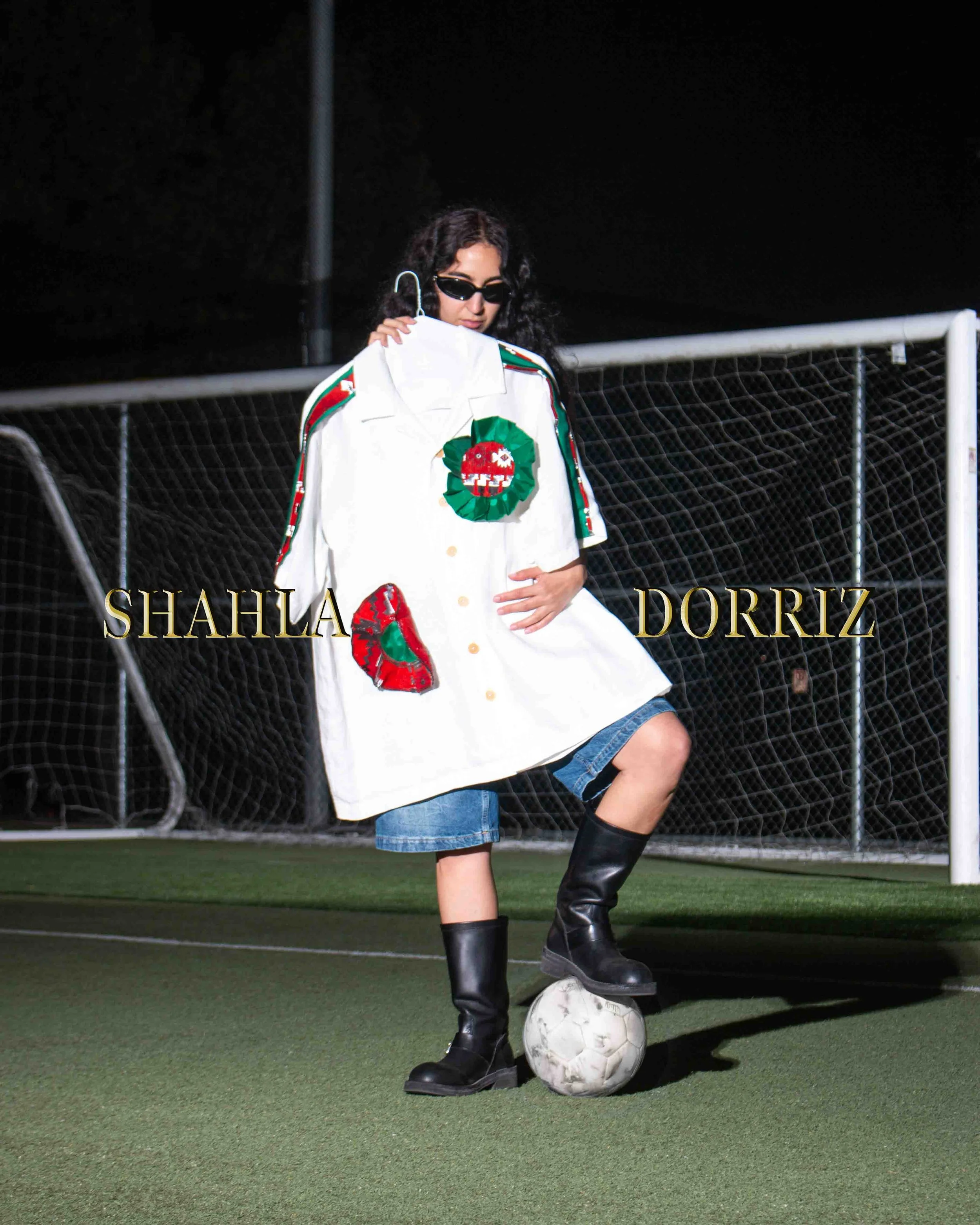 shahla-dorriz-DU-DU-DU-DU-DU-DU-DU-IRAN-SHIRT--3.jpg