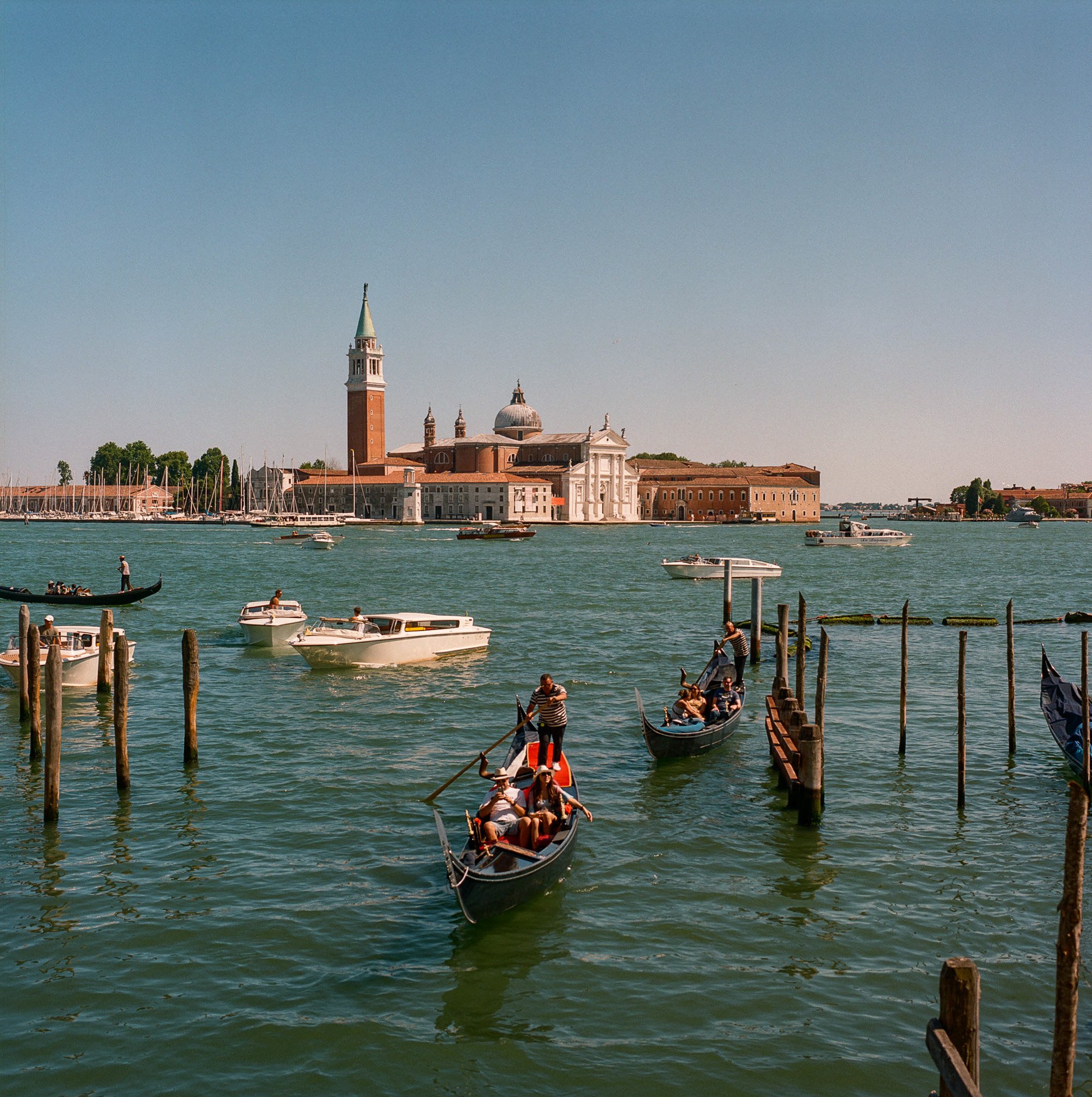69347_ABO_008_04.jpg