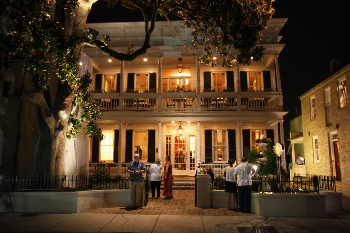 charleston-1.jpg