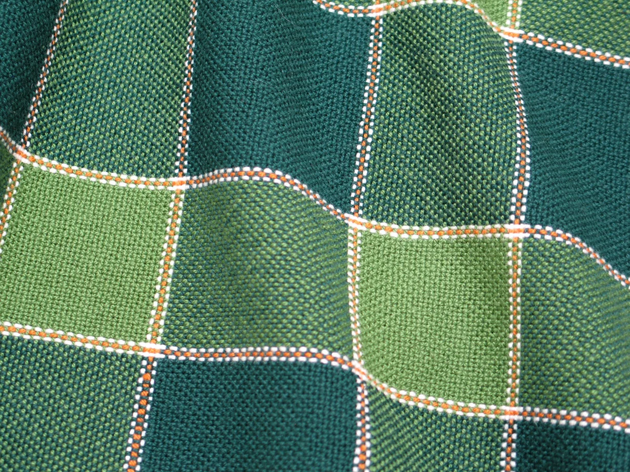 Cotton Towel with Windowpane Check by Marty Pomeroy. Used on 4+ Harness Weavers page.