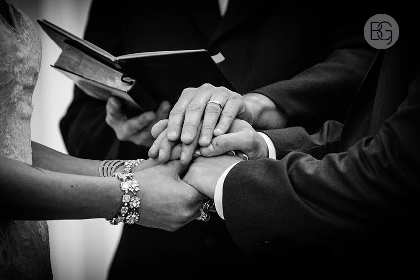 Edmonton-wedding-photographers-calgary-reception-venue-angel-carson04.jpg