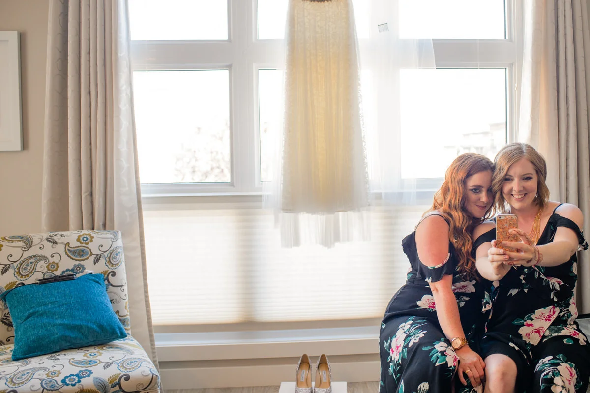 Edmonton-wedding-photographers-cafe-linnea-priyanka-clayton-03.jpg