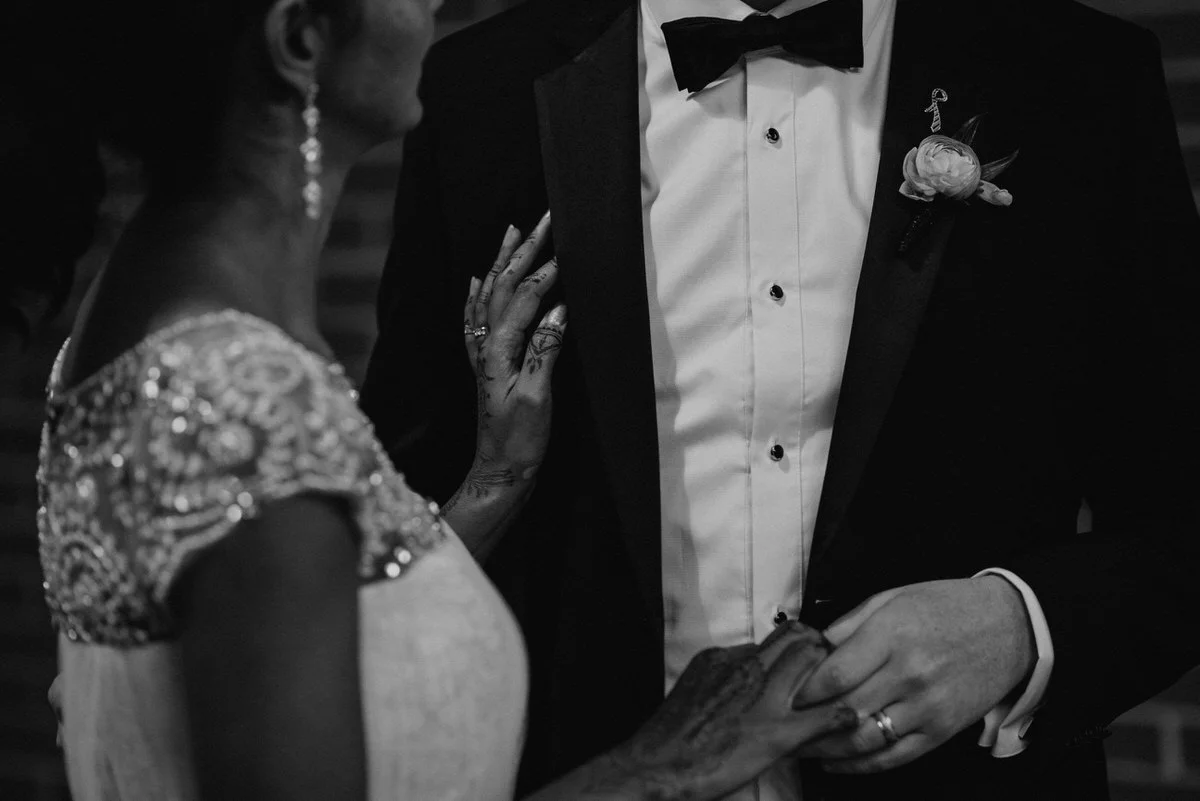 Edmonton-wedding-photographers-cafe-linnea-priyanka-clayton-39.jpg